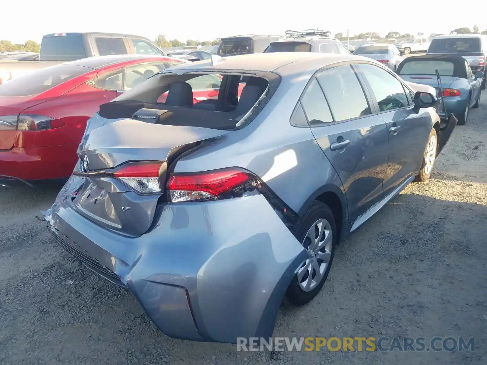 4 Photograph of a damaged car JTDEPRAE0LJ029366 TOYOTA COROLLA 2020