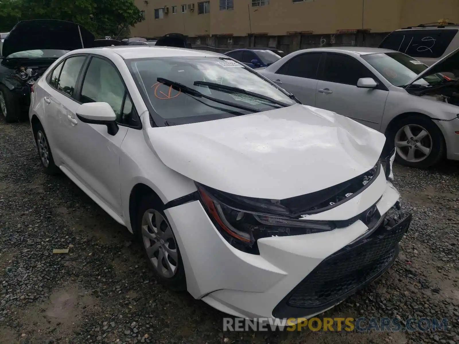 1 Photograph of a damaged car JTDEPRAE0LJ029383 TOYOTA COROLLA 2020