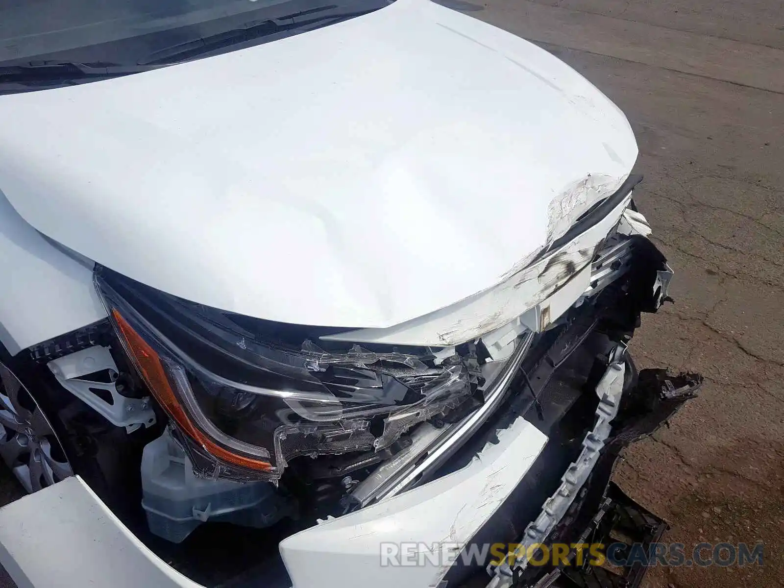 9 Photograph of a damaged car JTDEPRAE0LJ030128 TOYOTA COROLLA 2020