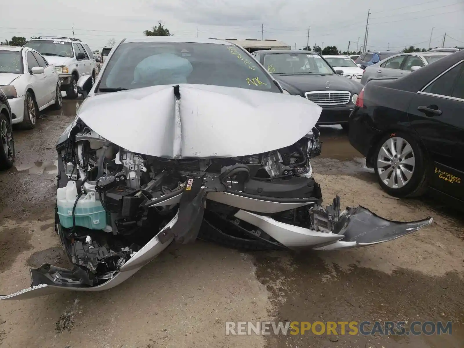 9 Photograph of a damaged car JTDEPRAE0LJ030663 TOYOTA COROLLA 2020