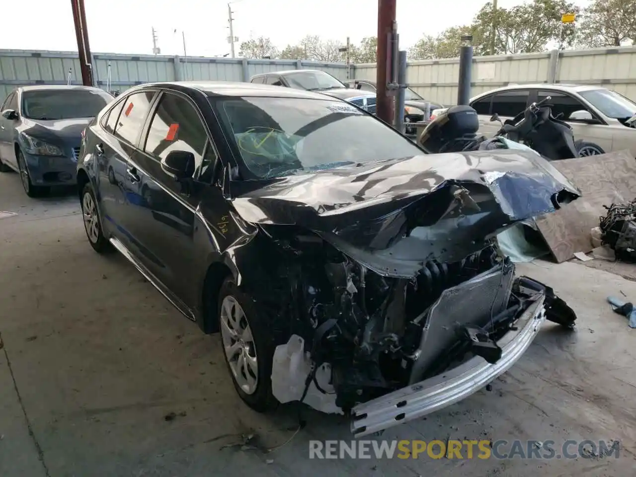 1 Photograph of a damaged car JTDEPRAE0LJ030940 TOYOTA COROLLA 2020