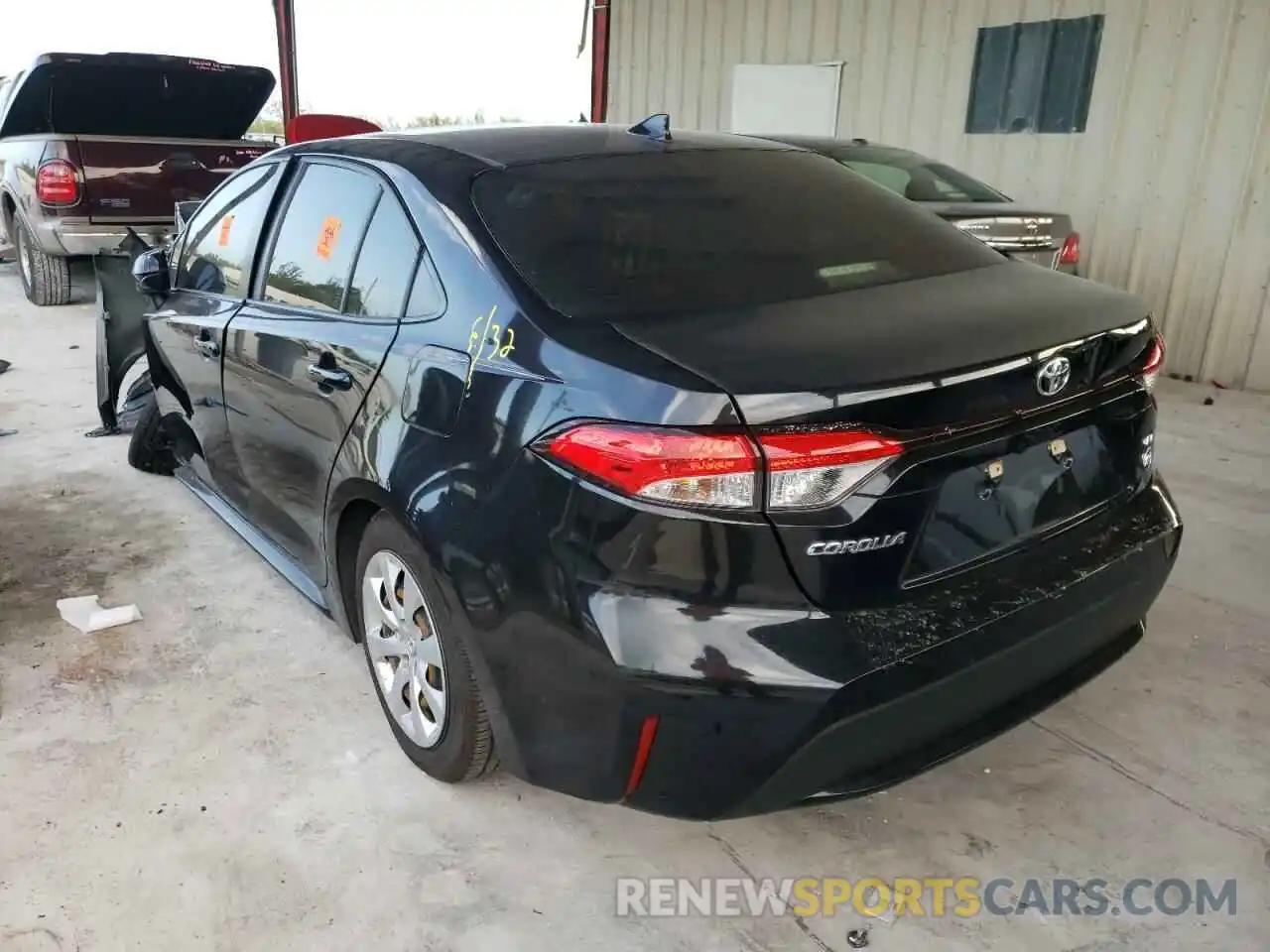 3 Photograph of a damaged car JTDEPRAE0LJ030940 TOYOTA COROLLA 2020