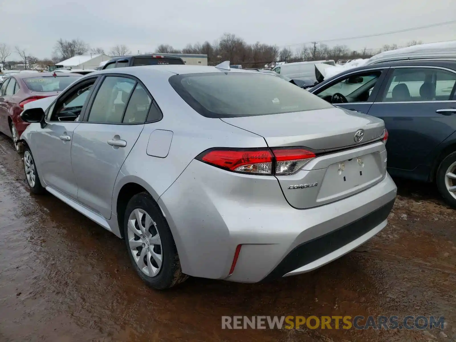 3 Photograph of a damaged car JTDEPRAE0LJ031067 TOYOTA COROLLA 2020