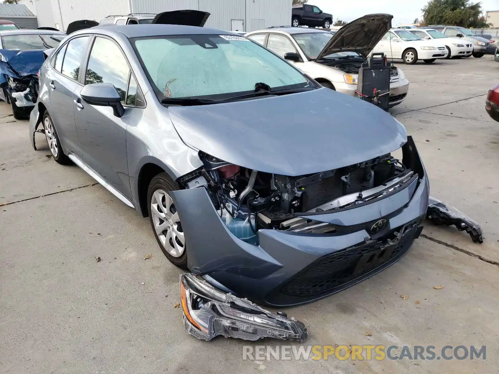 1 Photograph of a damaged car JTDEPRAE0LJ031652 TOYOTA COROLLA 2020