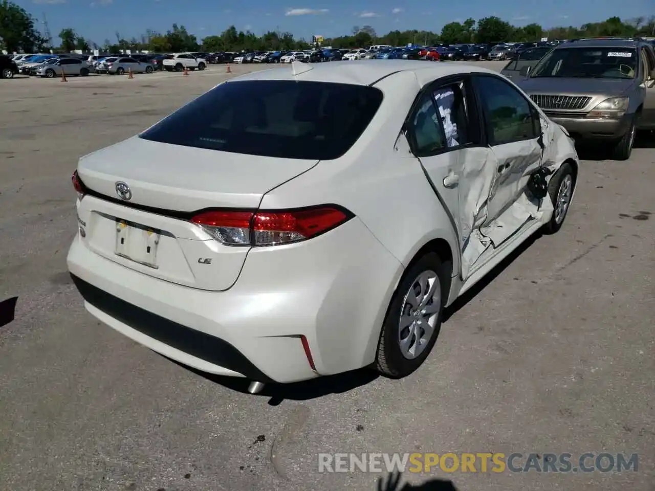 4 Photograph of a damaged car JTDEPRAE0LJ032784 TOYOTA COROLLA 2020