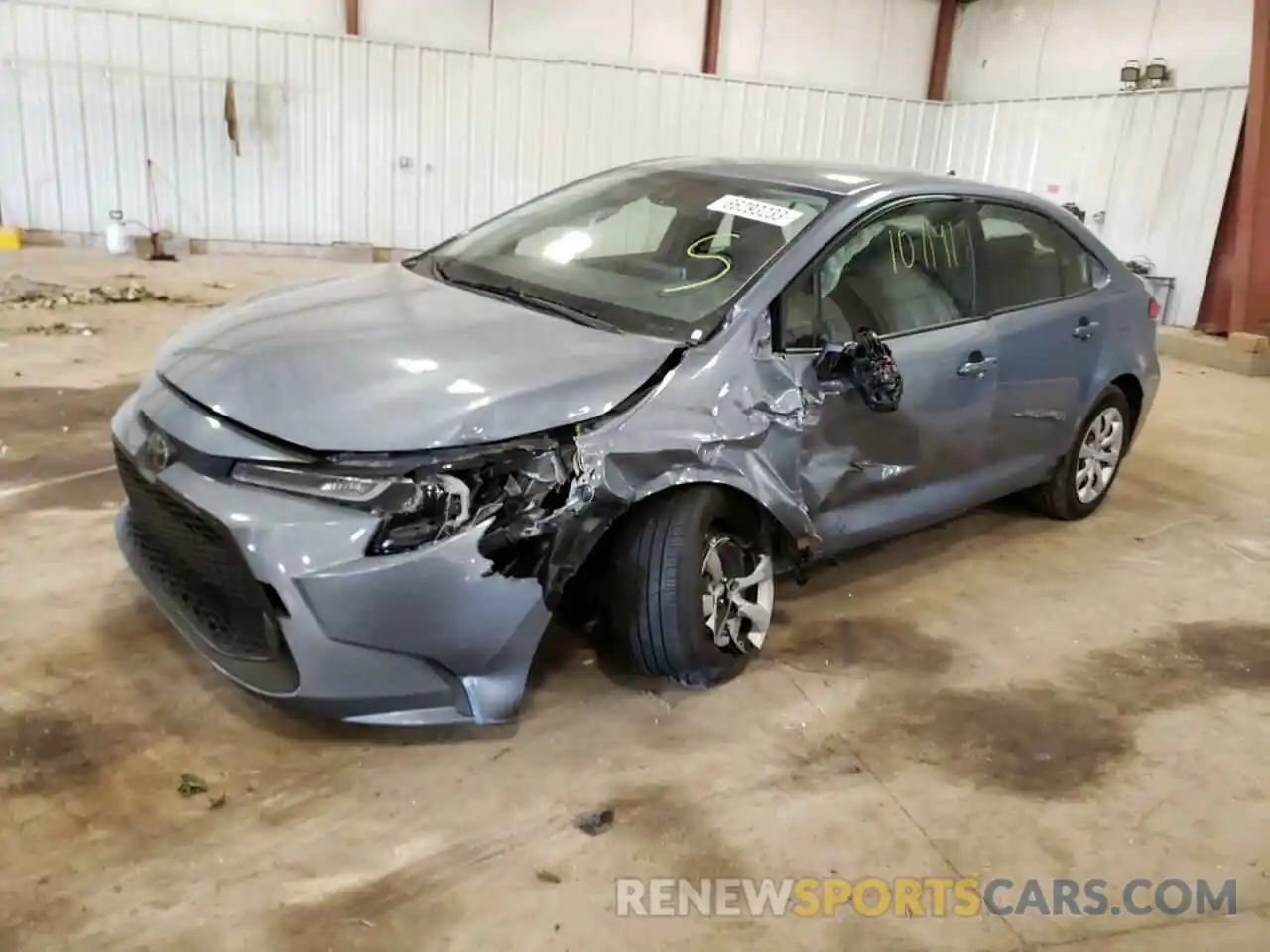 1 Photograph of a damaged car JTDEPRAE0LJ033661 TOYOTA COROLLA 2020