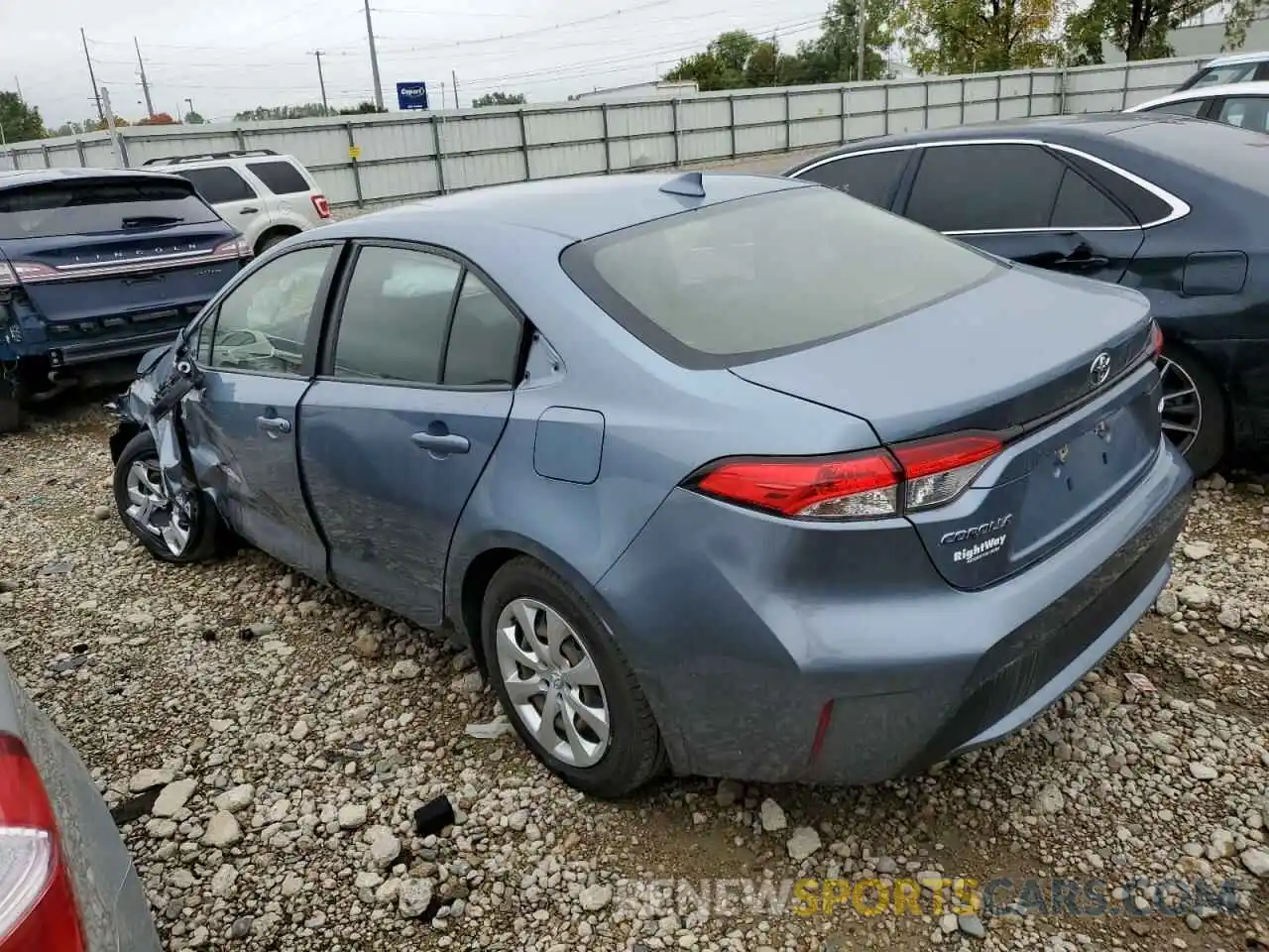 2 Photograph of a damaged car JTDEPRAE0LJ033661 TOYOTA COROLLA 2020