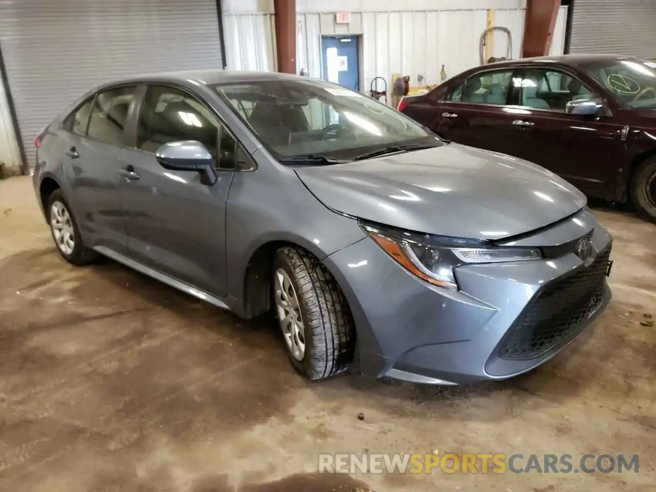 4 Photograph of a damaged car JTDEPRAE0LJ033661 TOYOTA COROLLA 2020