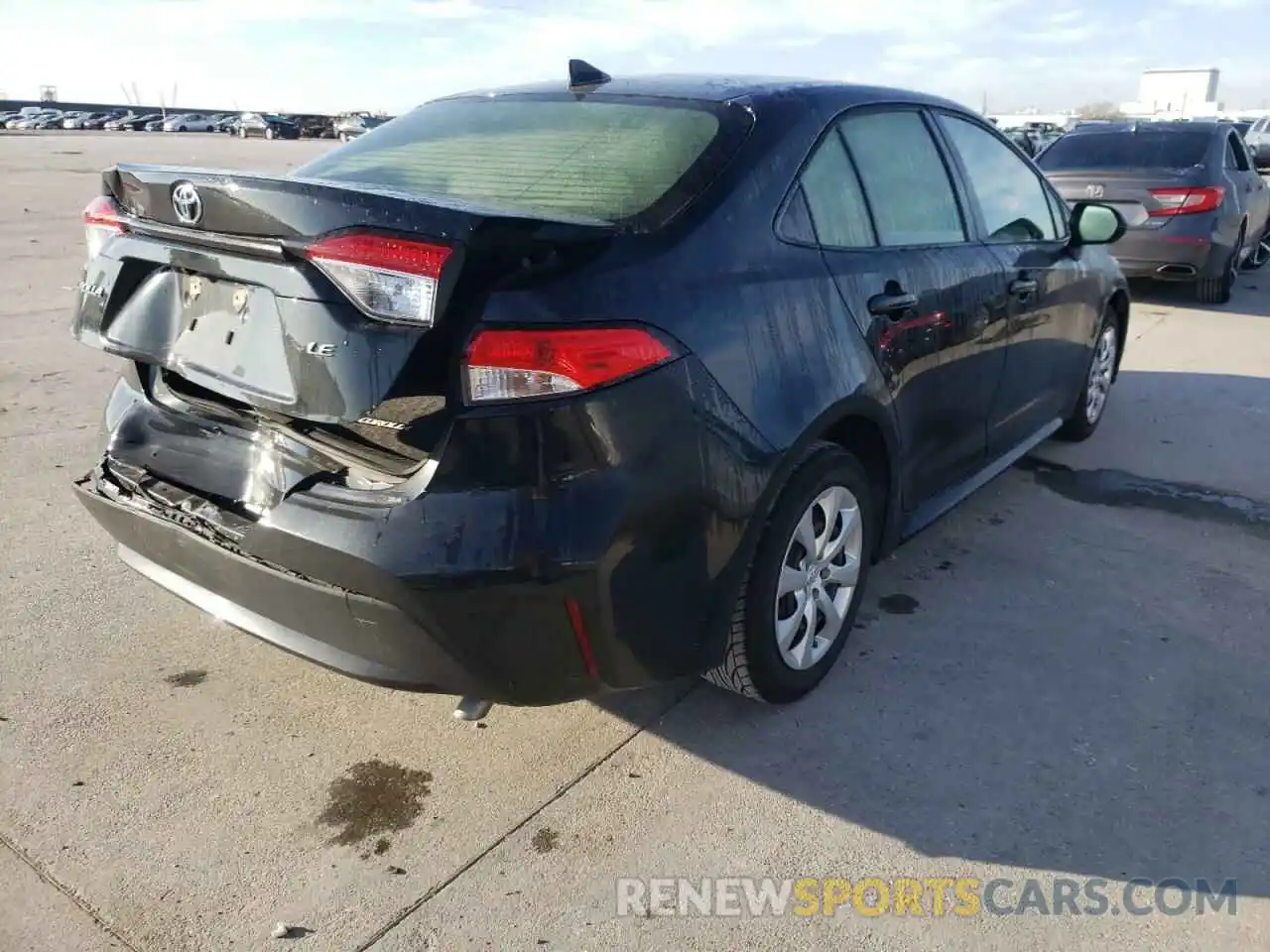 4 Photograph of a damaged car JTDEPRAE0LJ034793 TOYOTA COROLLA 2020