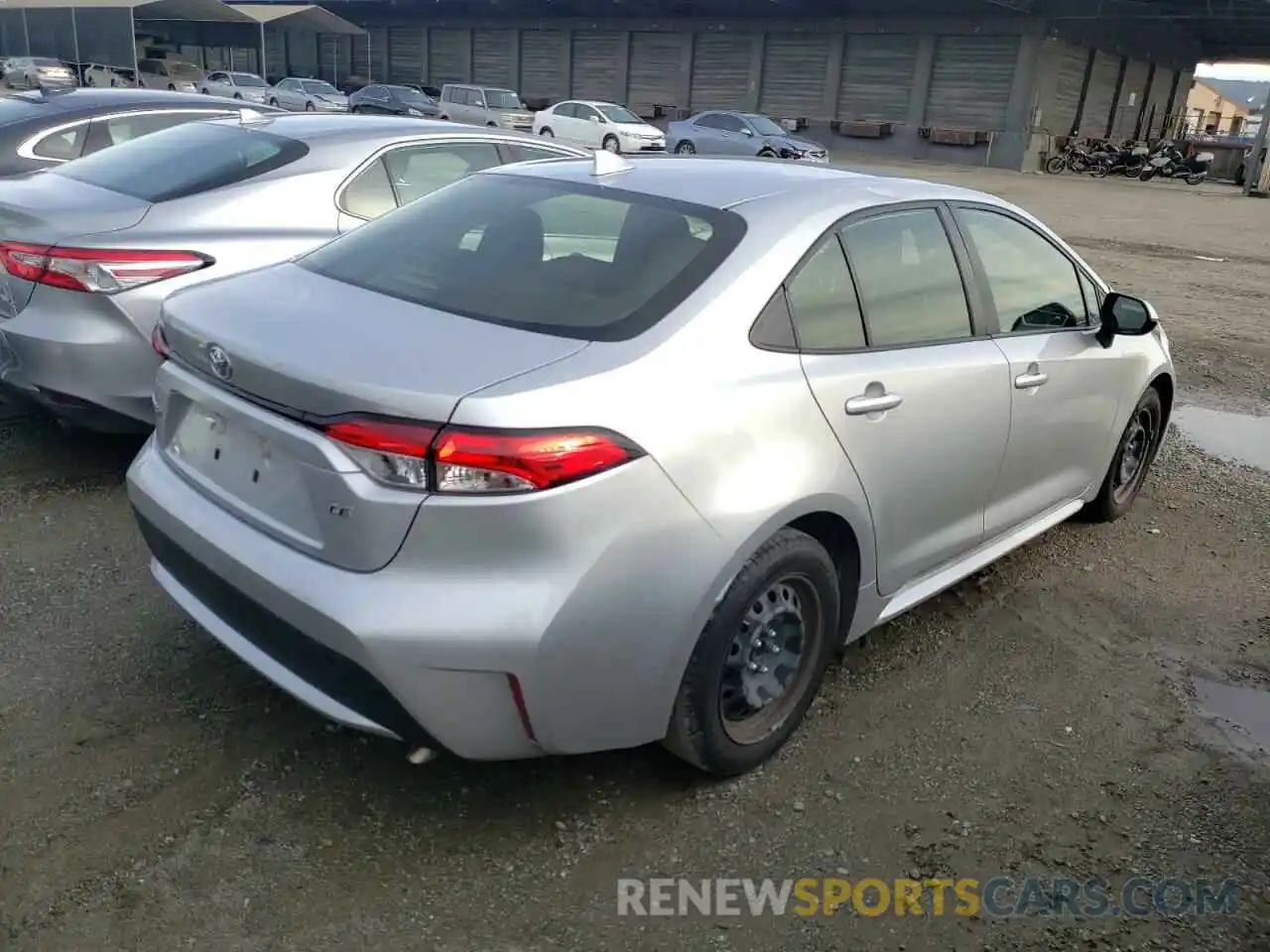 4 Photograph of a damaged car JTDEPRAE0LJ035667 TOYOTA COROLLA 2020