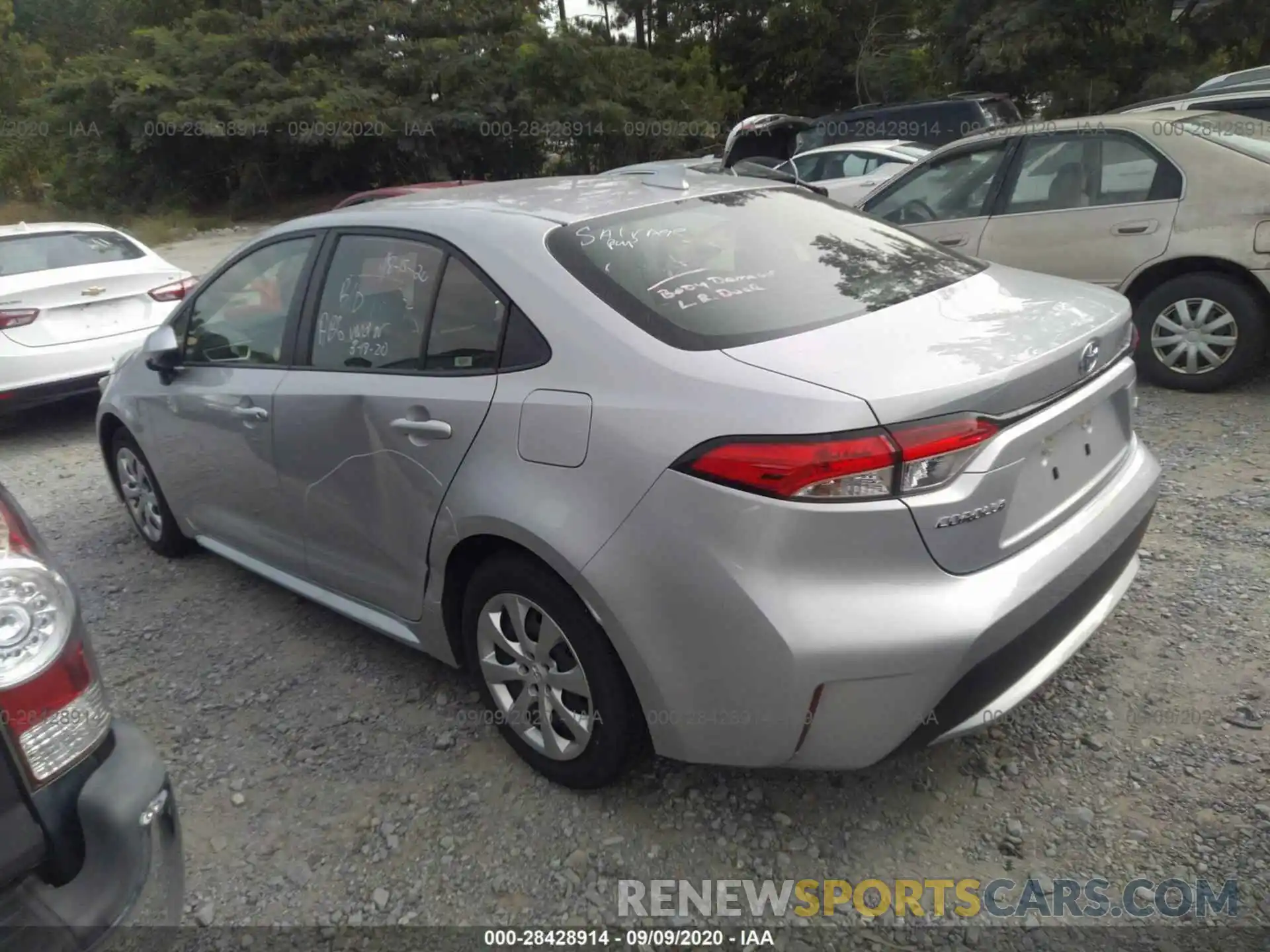 3 Photograph of a damaged car JTDEPRAE0LJ036009 TOYOTA COROLLA 2020