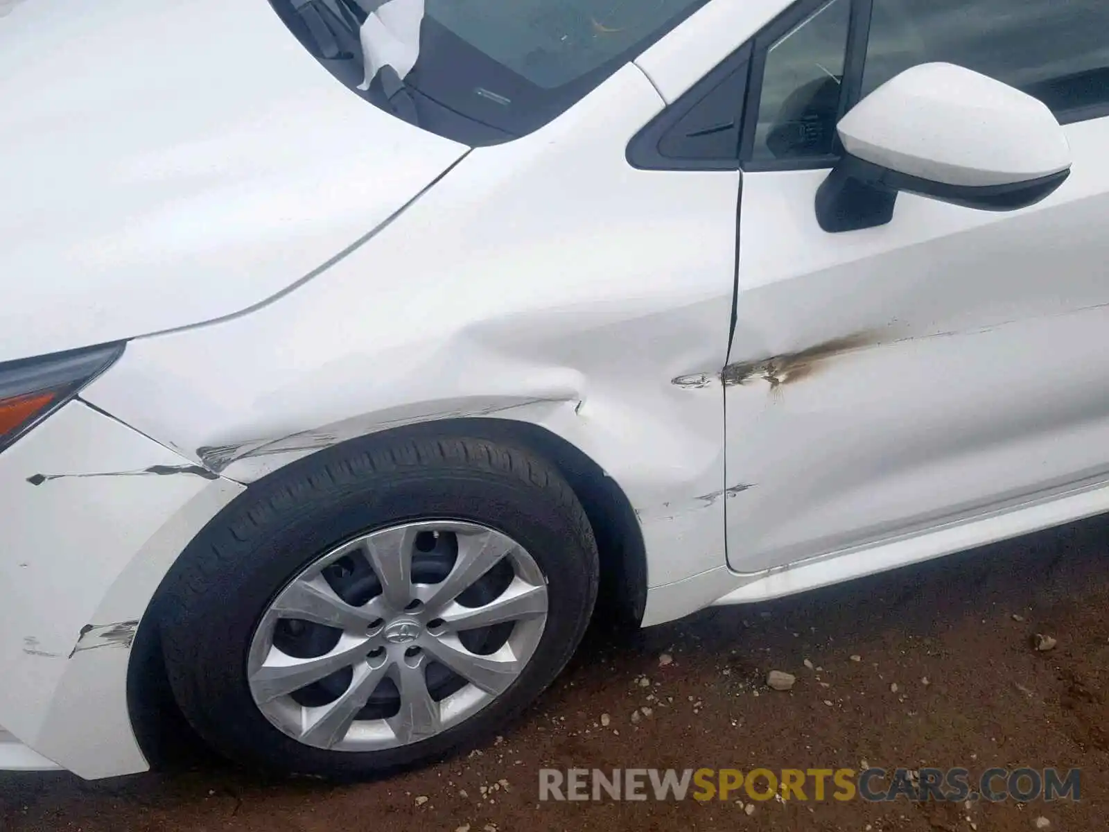 9 Photograph of a damaged car JTDEPRAE0LJ036110 TOYOTA COROLLA 2020