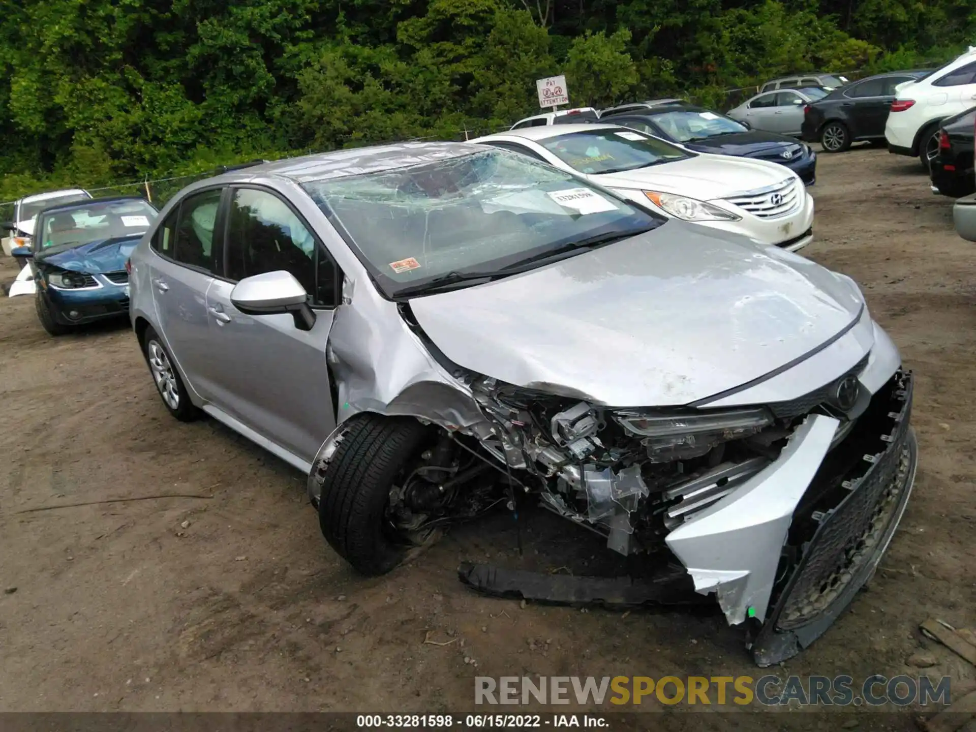 1 Photograph of a damaged car JTDEPRAE0LJ036172 TOYOTA COROLLA 2020