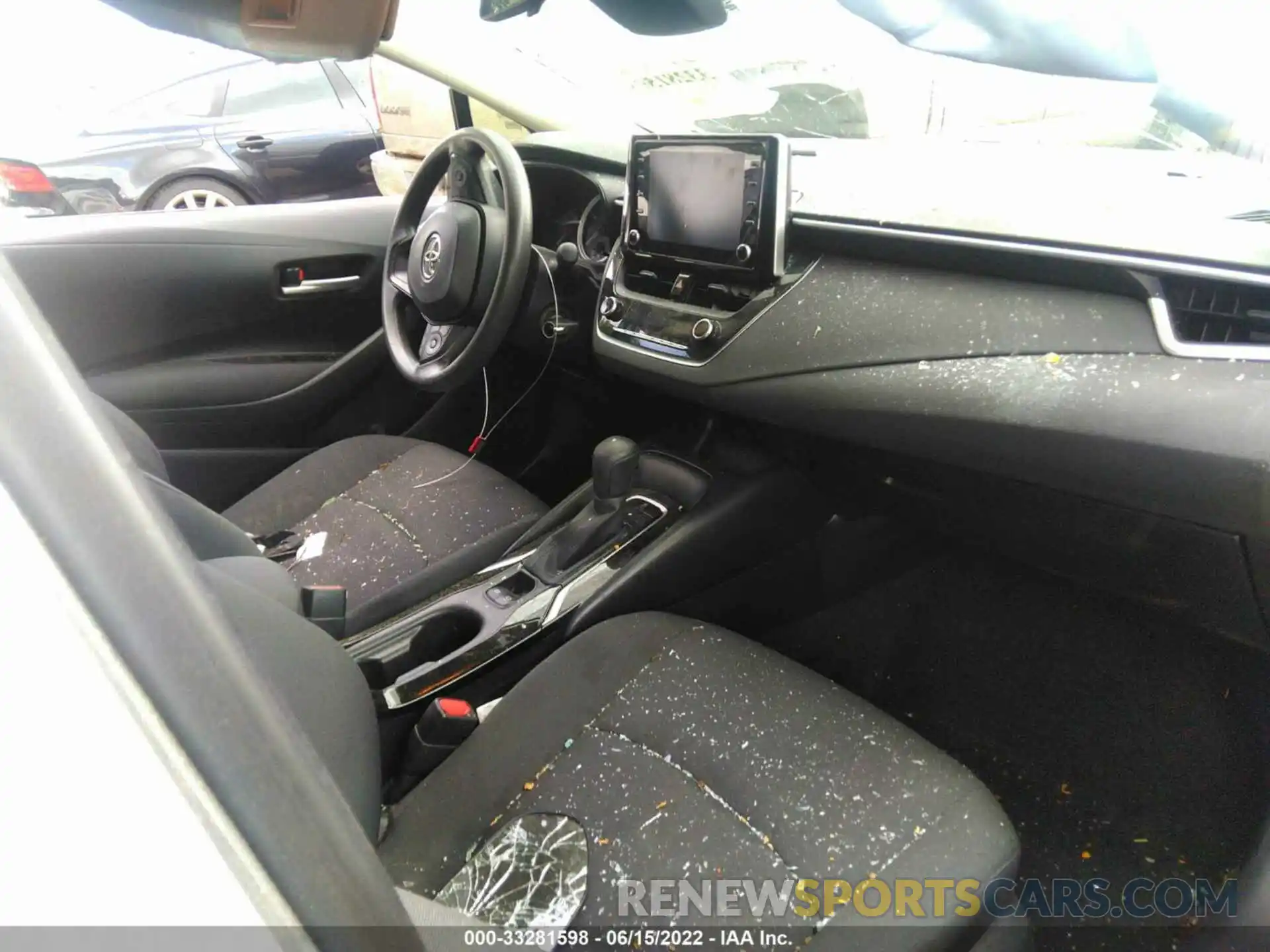 5 Photograph of a damaged car JTDEPRAE0LJ036172 TOYOTA COROLLA 2020