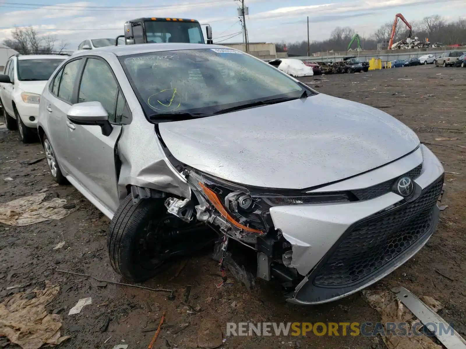 1 Photograph of a damaged car JTDEPRAE0LJ036222 TOYOTA COROLLA 2020