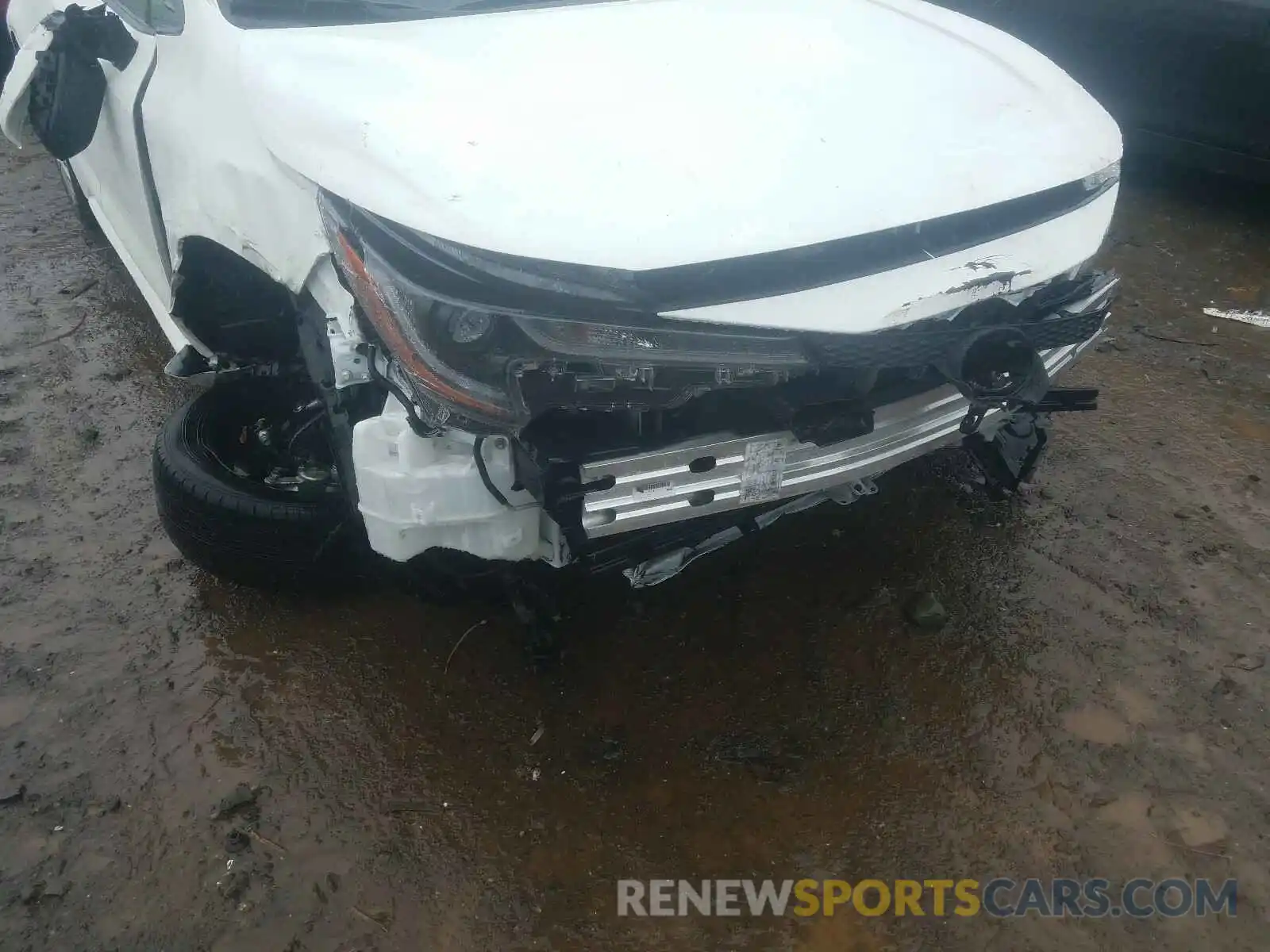 9 Photograph of a damaged car JTDEPRAE0LJ036687 TOYOTA COROLLA 2020