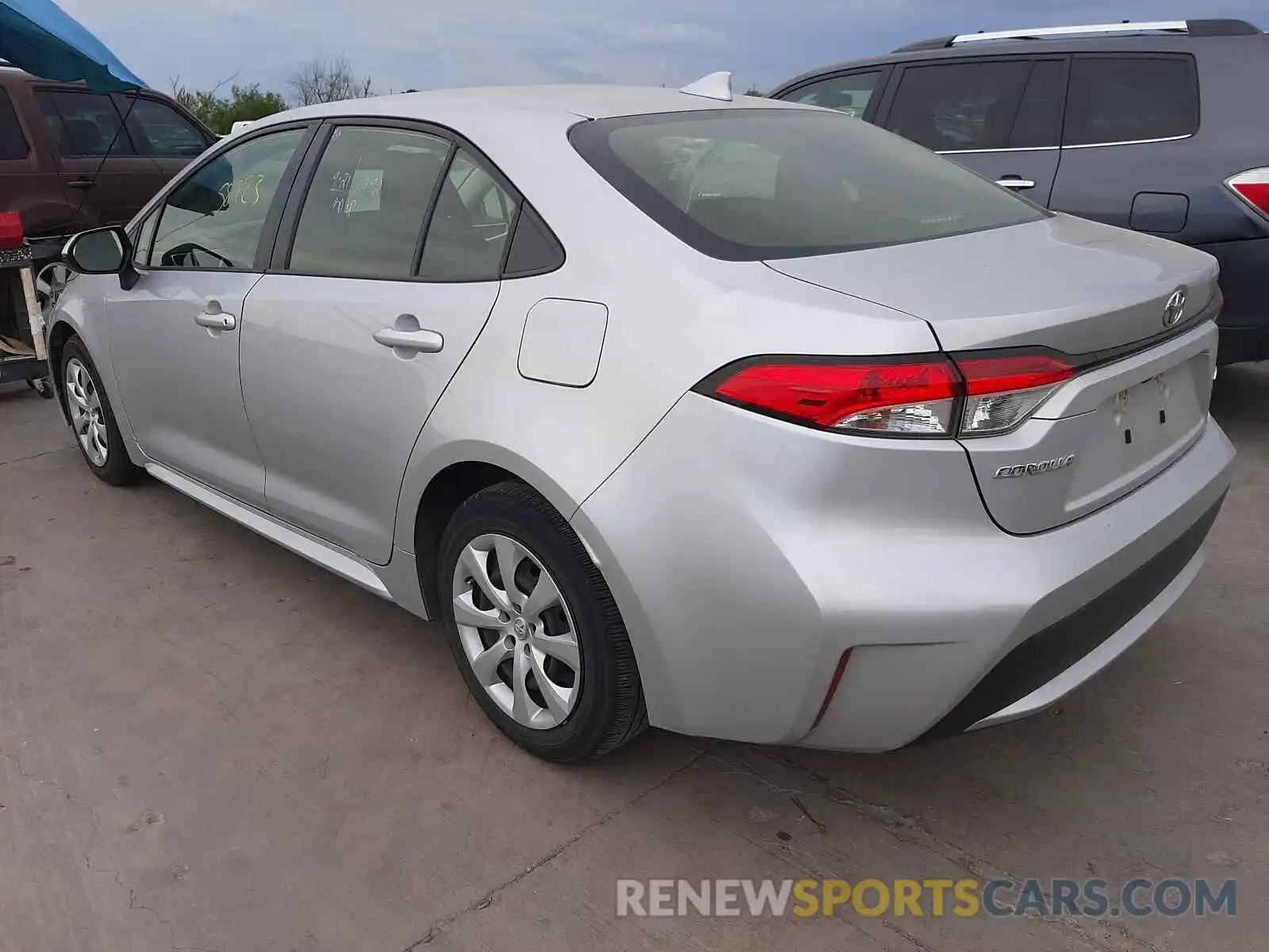 3 Photograph of a damaged car JTDEPRAE0LJ037239 TOYOTA COROLLA 2020