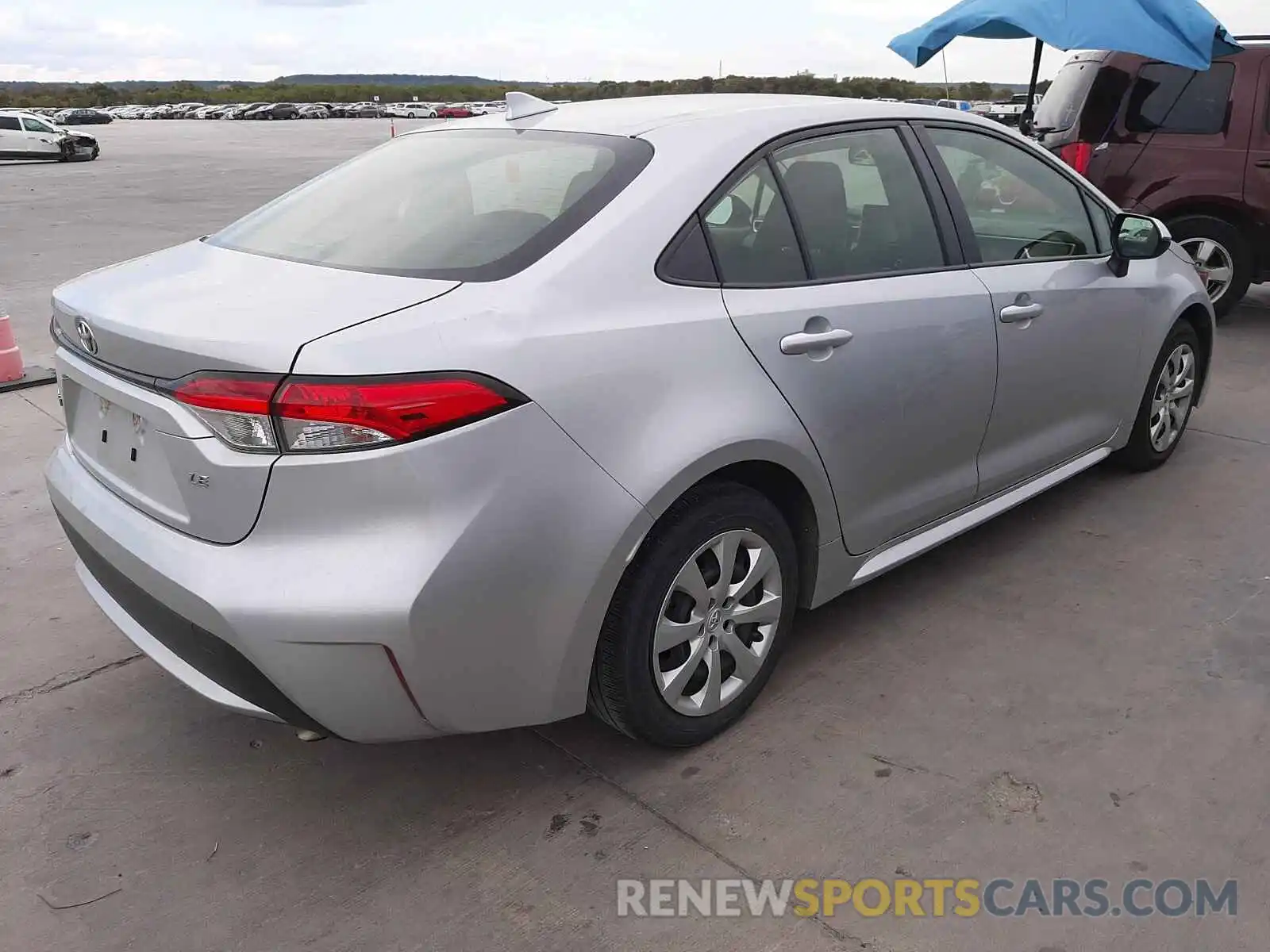 4 Photograph of a damaged car JTDEPRAE0LJ037239 TOYOTA COROLLA 2020