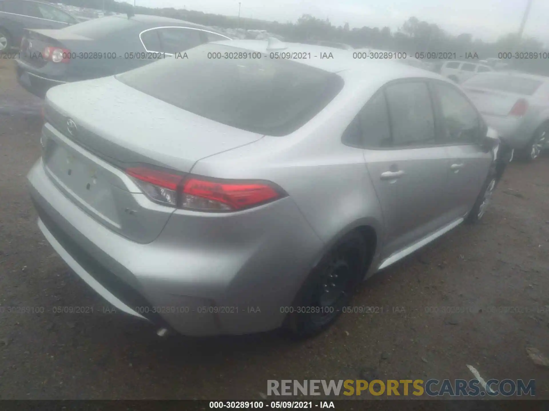 4 Photograph of a damaged car JTDEPRAE0LJ037922 TOYOTA COROLLA 2020