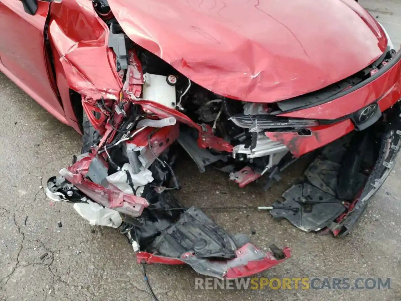 9 Photograph of a damaged car JTDEPRAE0LJ037998 TOYOTA COROLLA 2020