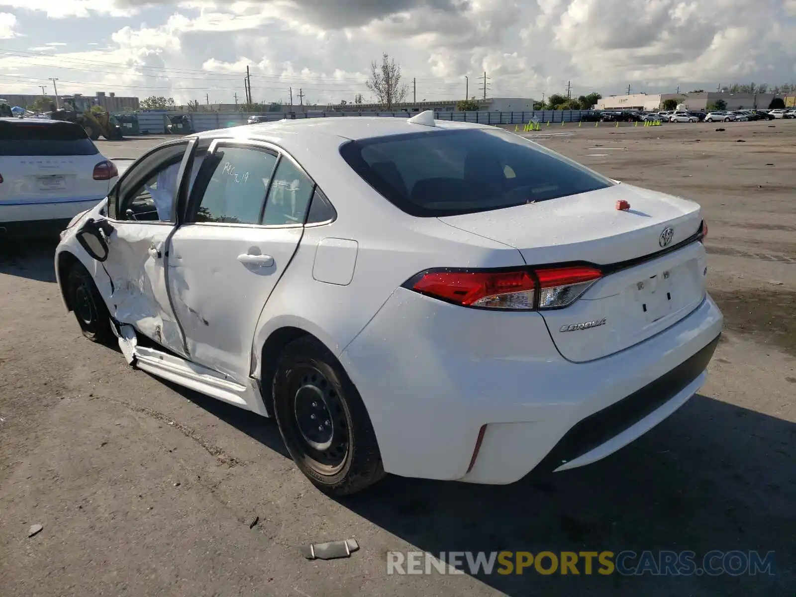 3 Photograph of a damaged car JTDEPRAE0LJ039010 TOYOTA COROLLA 2020