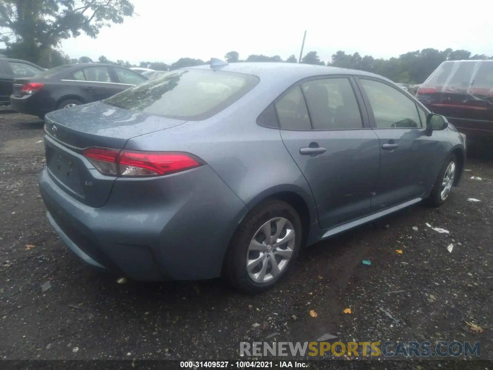 4 Photograph of a damaged car JTDEPRAE0LJ039654 TOYOTA COROLLA 2020