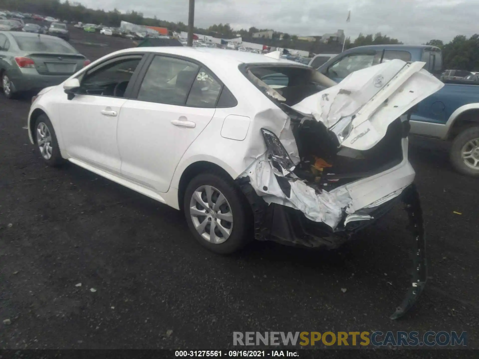 3 Photograph of a damaged car JTDEPRAE0LJ040528 TOYOTA COROLLA 2020