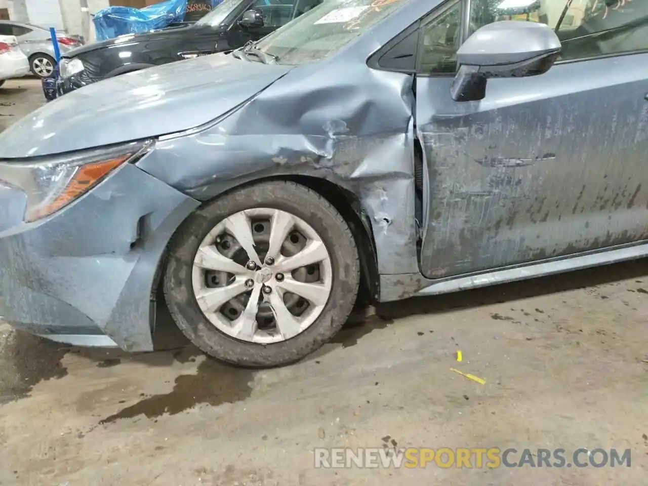 9 Photograph of a damaged car JTDEPRAE0LJ040545 TOYOTA COROLLA 2020