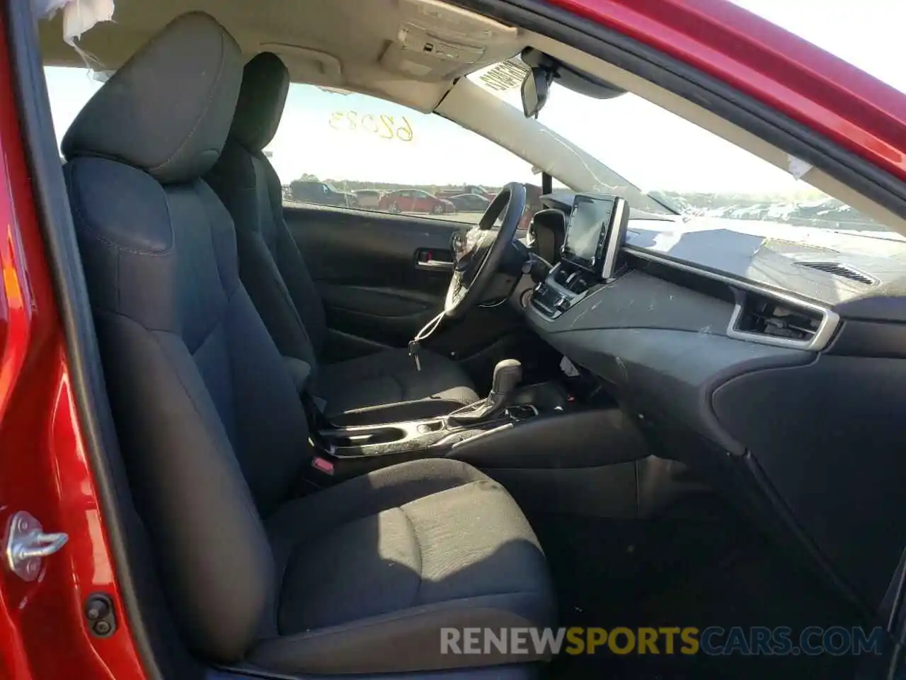 5 Photograph of a damaged car JTDEPRAE0LJ041761 TOYOTA COROLLA 2020