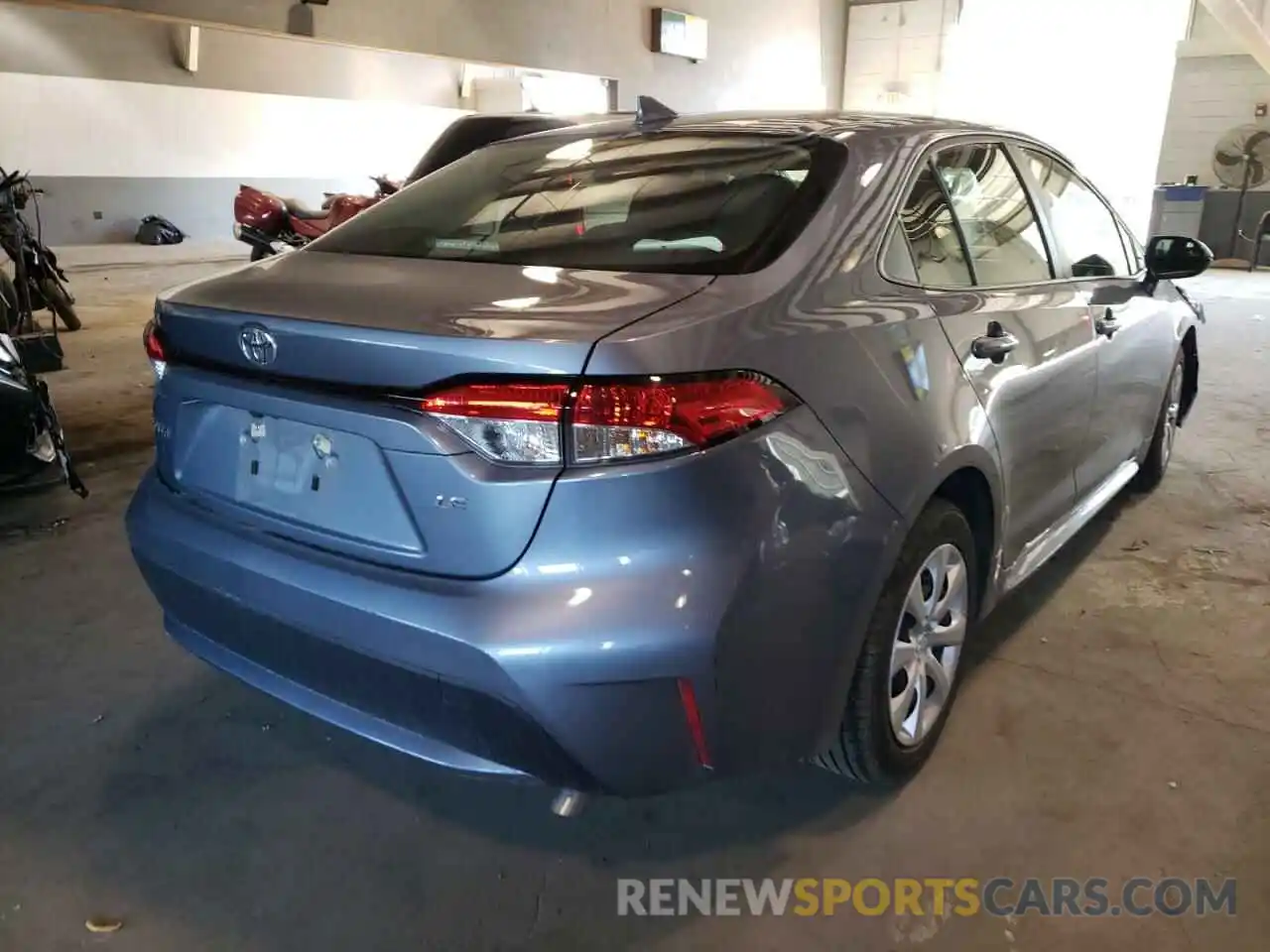 4 Photograph of a damaged car JTDEPRAE0LJ042036 TOYOTA COROLLA 2020