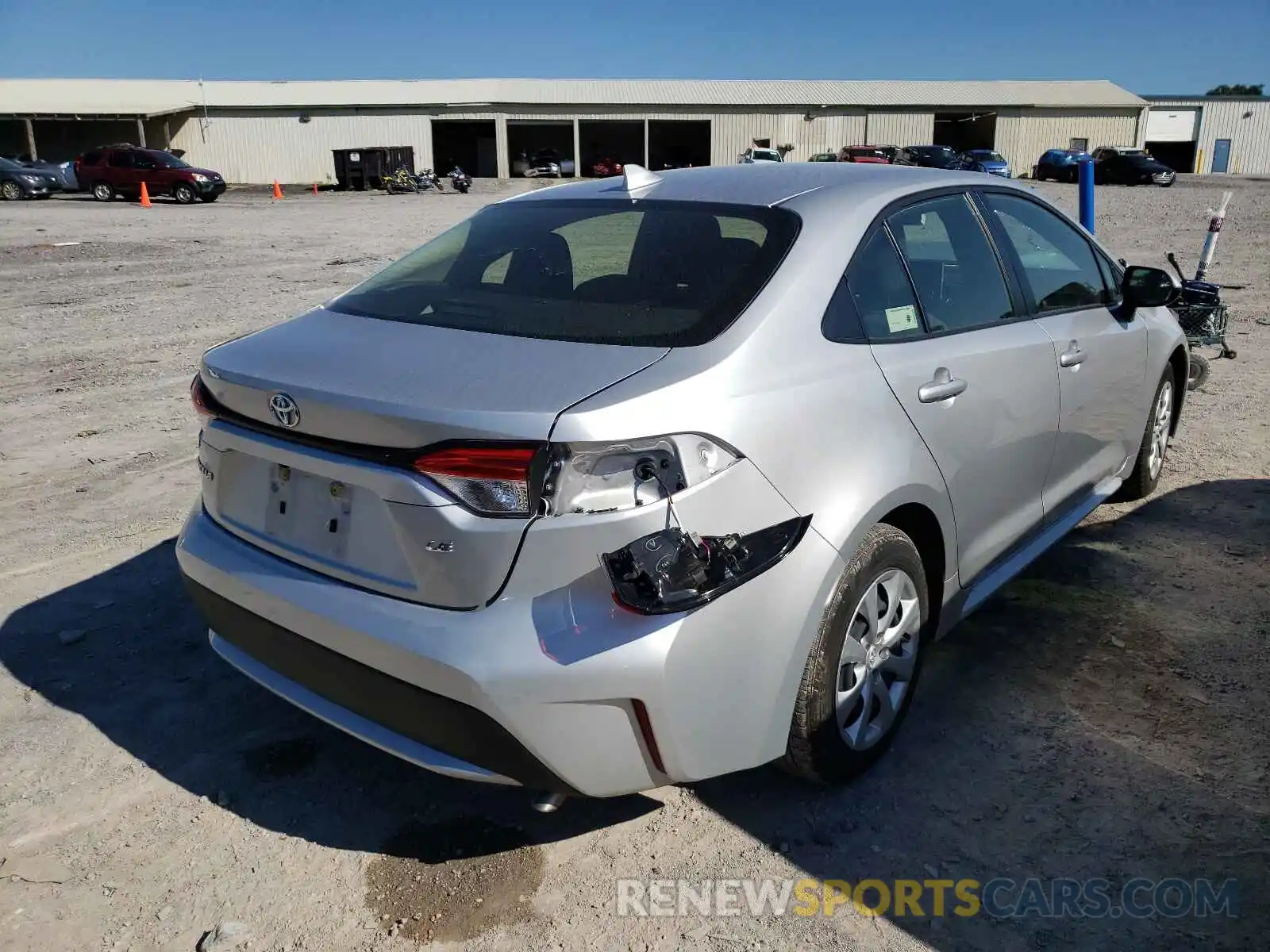 4 Photograph of a damaged car JTDEPRAE0LJ043509 TOYOTA COROLLA 2020