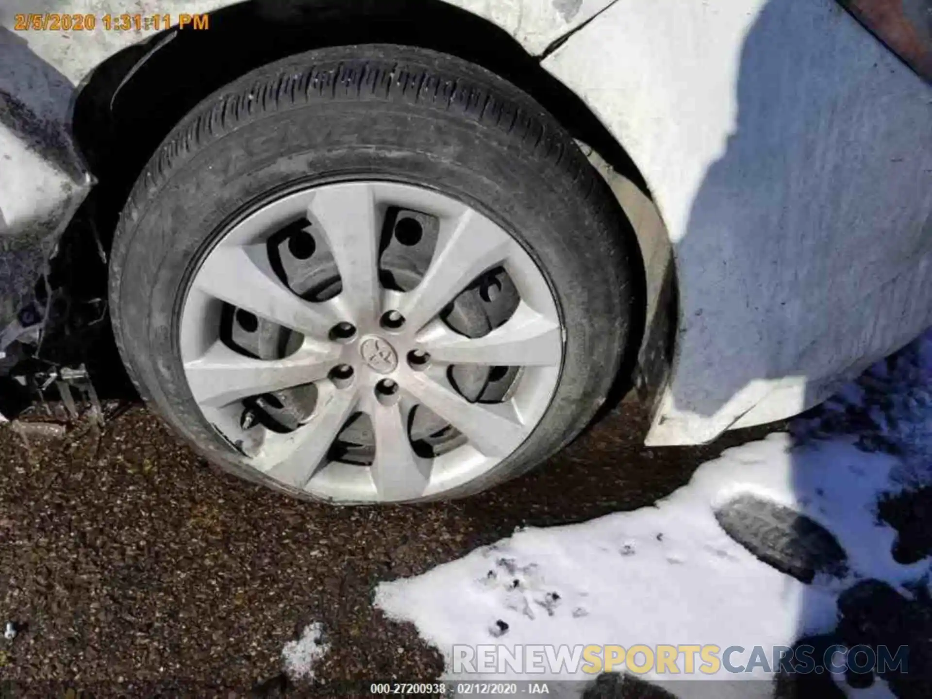 15 Photograph of a damaged car JTDEPRAE0LJ044160 TOYOTA COROLLA 2020