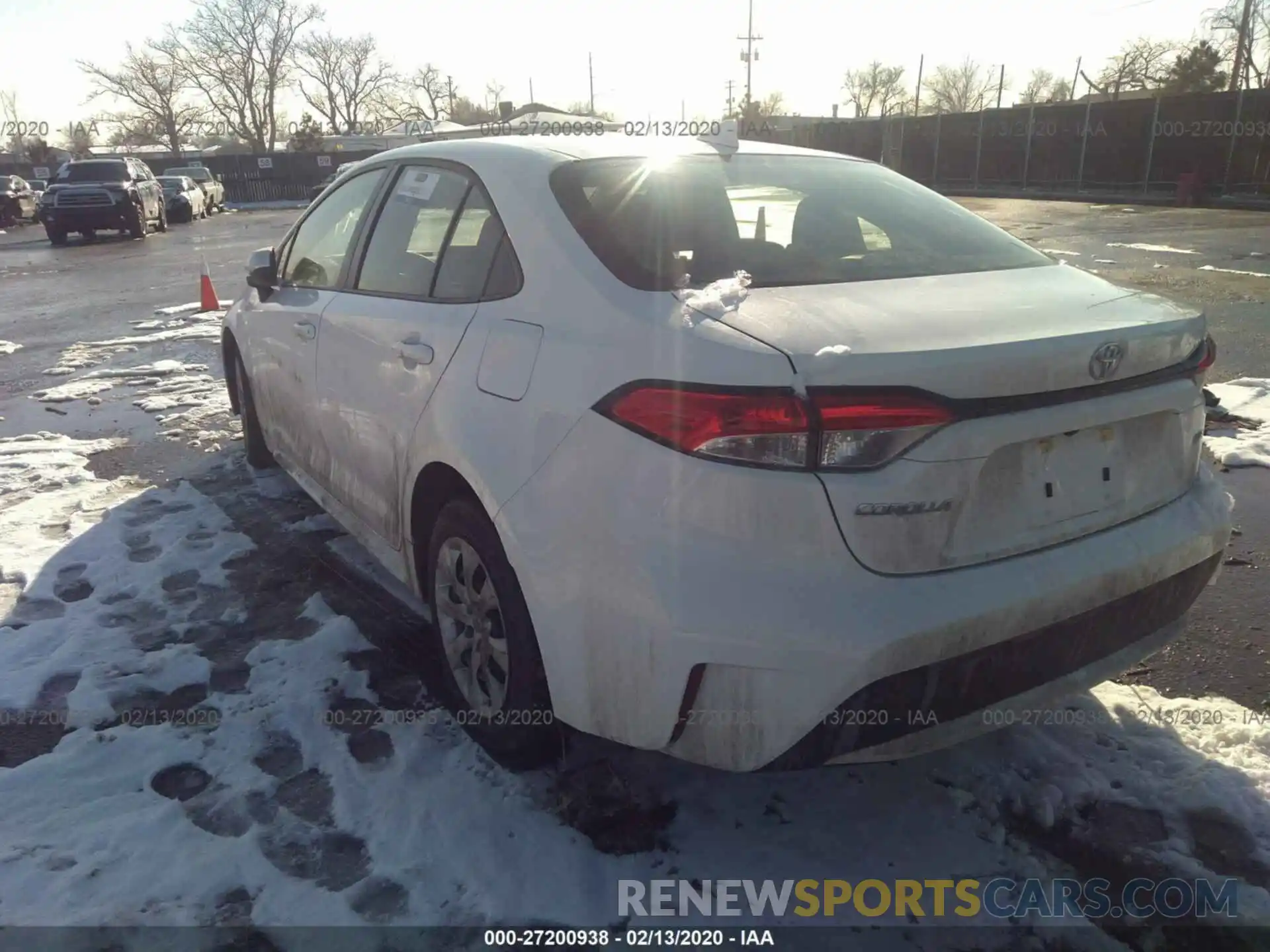 3 Photograph of a damaged car JTDEPRAE0LJ044160 TOYOTA COROLLA 2020