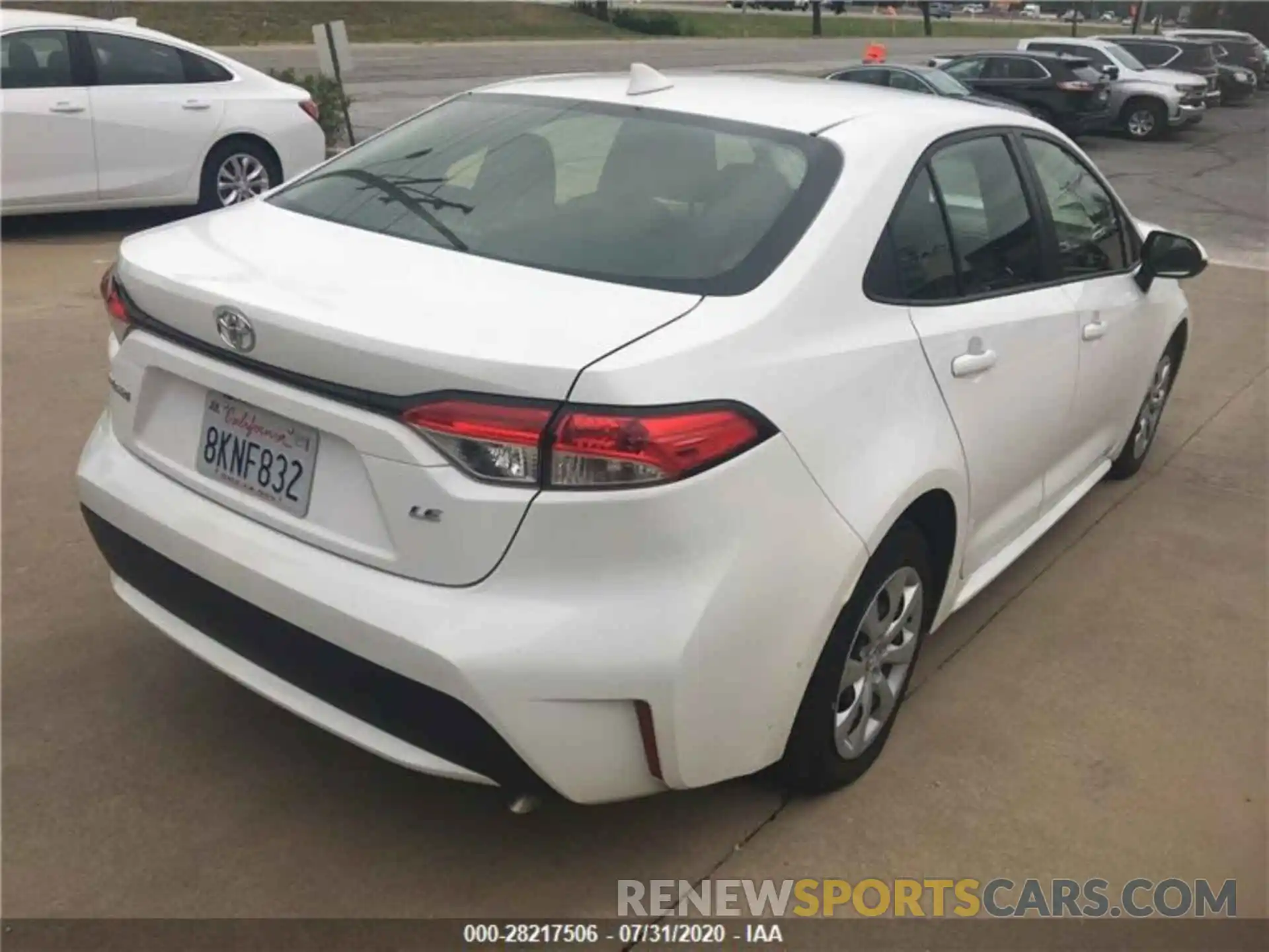 4 Photograph of a damaged car JTDEPRAE0LJ044921 TOYOTA COROLLA 2020