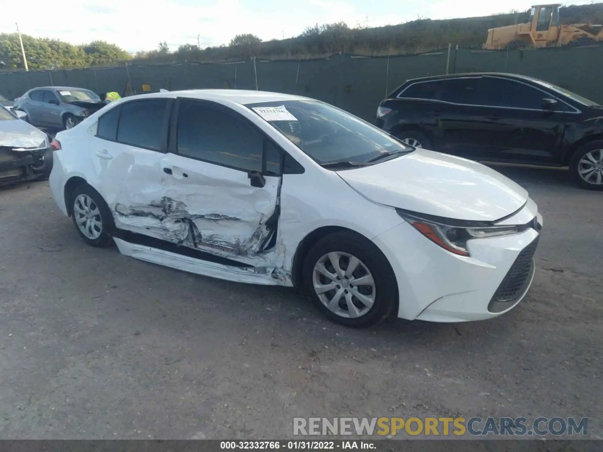 1 Photograph of a damaged car JTDEPRAE0LJ048239 TOYOTA COROLLA 2020