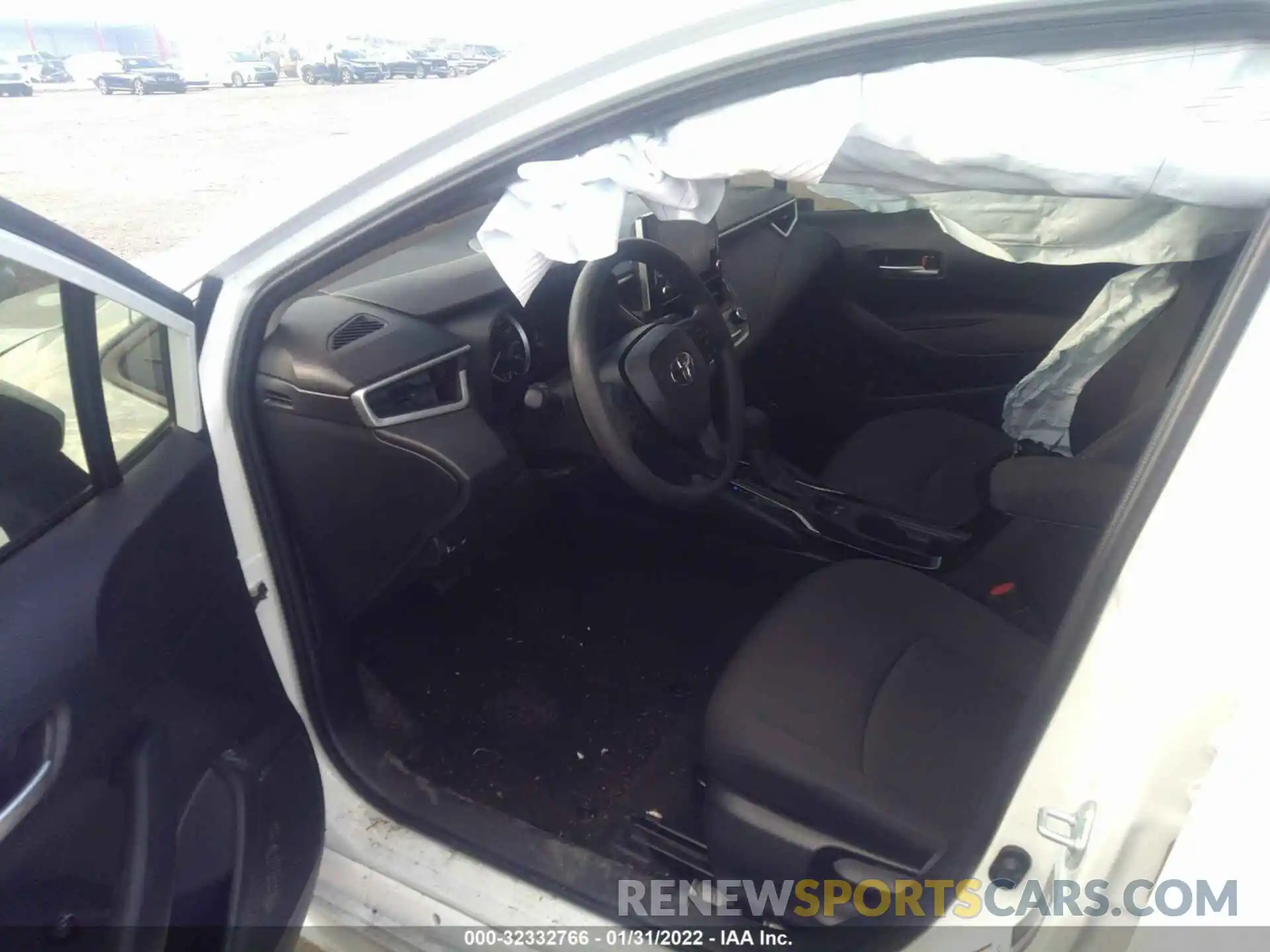 5 Photograph of a damaged car JTDEPRAE0LJ048239 TOYOTA COROLLA 2020