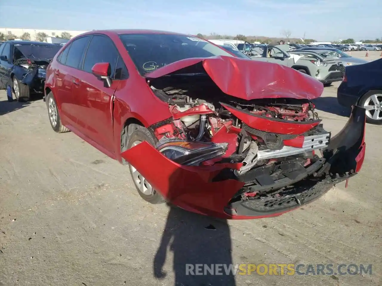 1 Photograph of a damaged car JTDEPRAE0LJ048533 TOYOTA COROLLA 2020