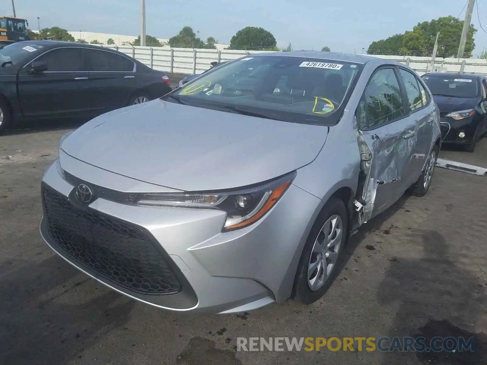 2 Photograph of a damaged car JTDEPRAE0LJ048600 TOYOTA COROLLA 2020