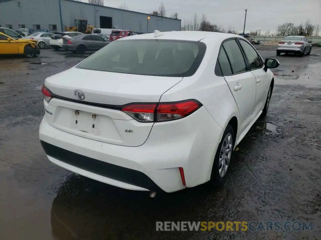 4 Photograph of a damaged car JTDEPRAE0LJ051609 TOYOTA COROLLA 2020