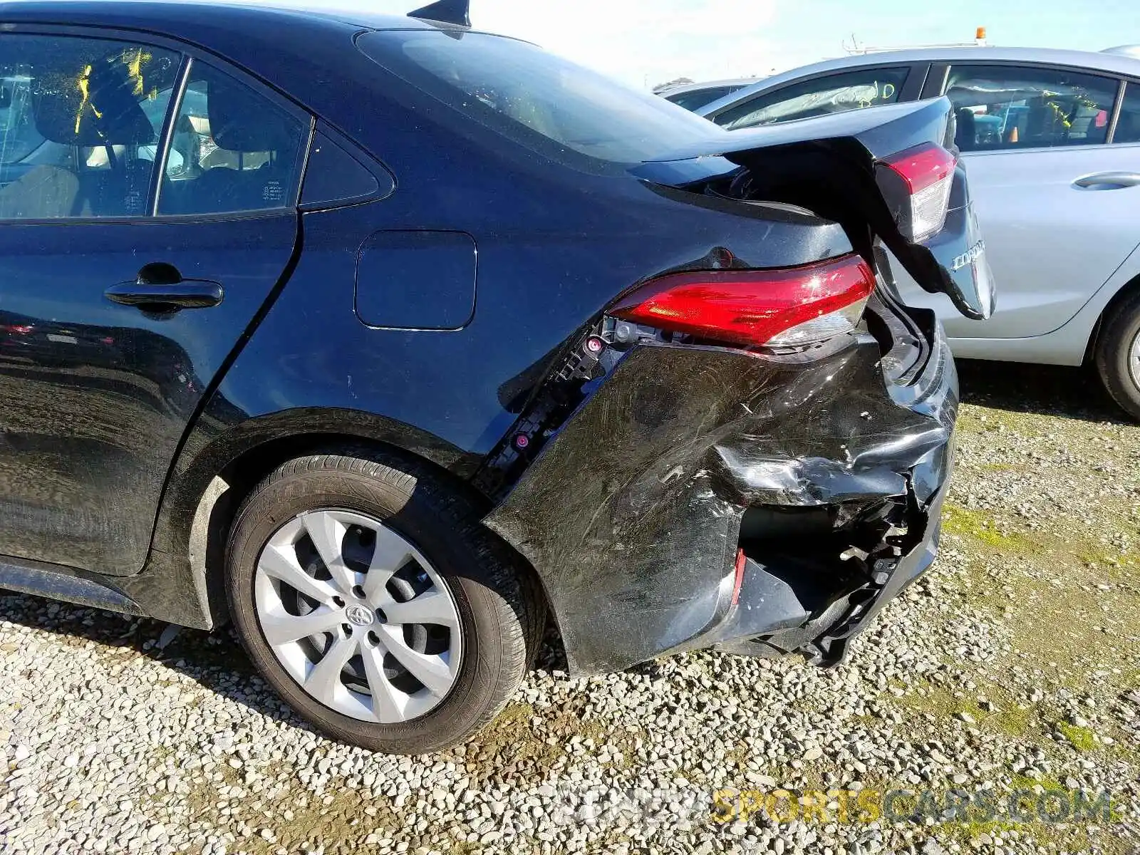 9 Photograph of a damaged car JTDEPRAE0LJ051769 TOYOTA COROLLA 2020