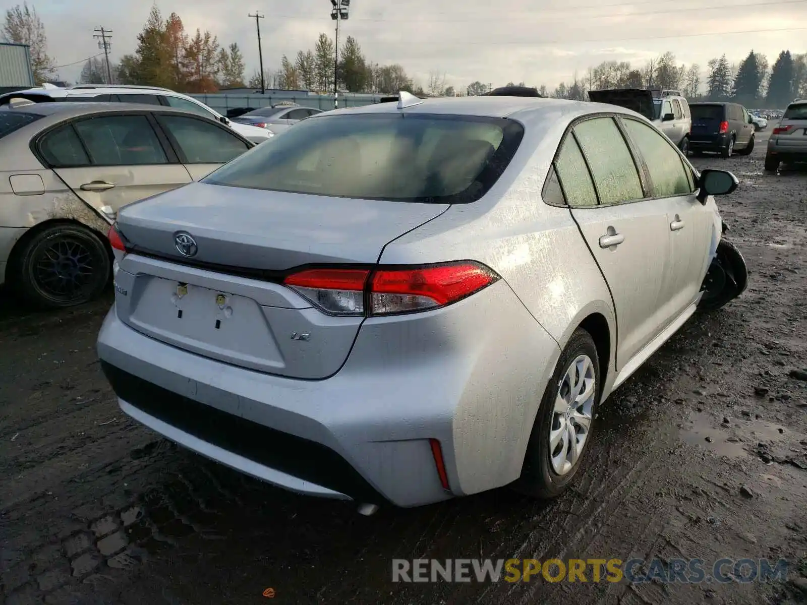 4 Photograph of a damaged car JTDEPRAE0LJ052890 TOYOTA COROLLA 2020