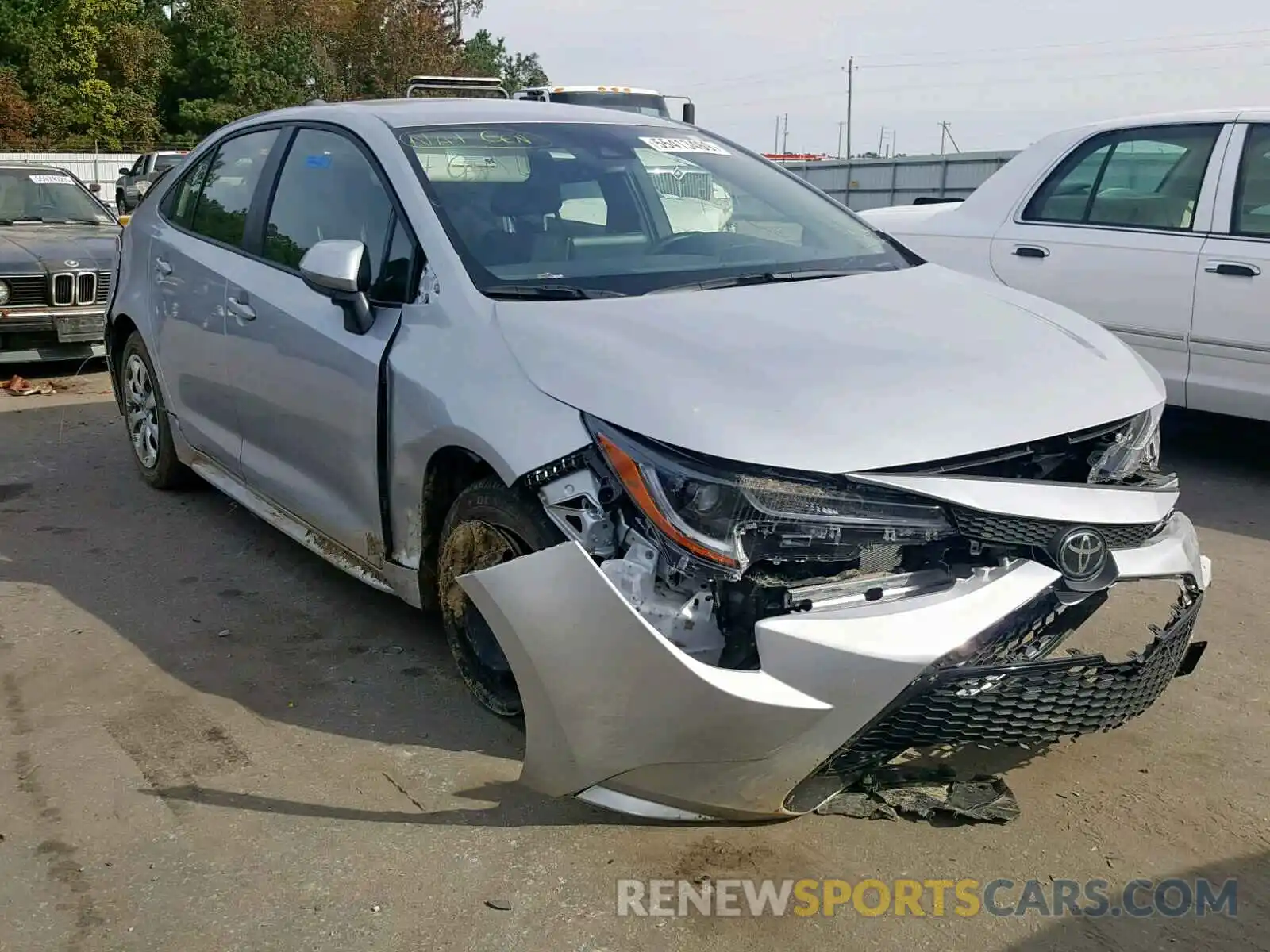 1 Photograph of a damaged car JTDEPRAE0LJ055689 TOYOTA COROLLA 2020