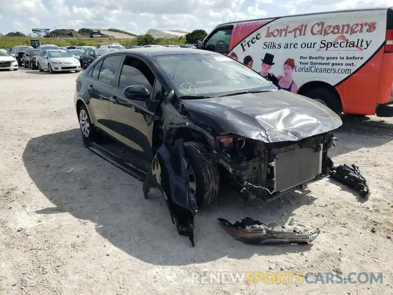 1 Photograph of a damaged car JTDEPRAE0LJ057135 TOYOTA COROLLA 2020