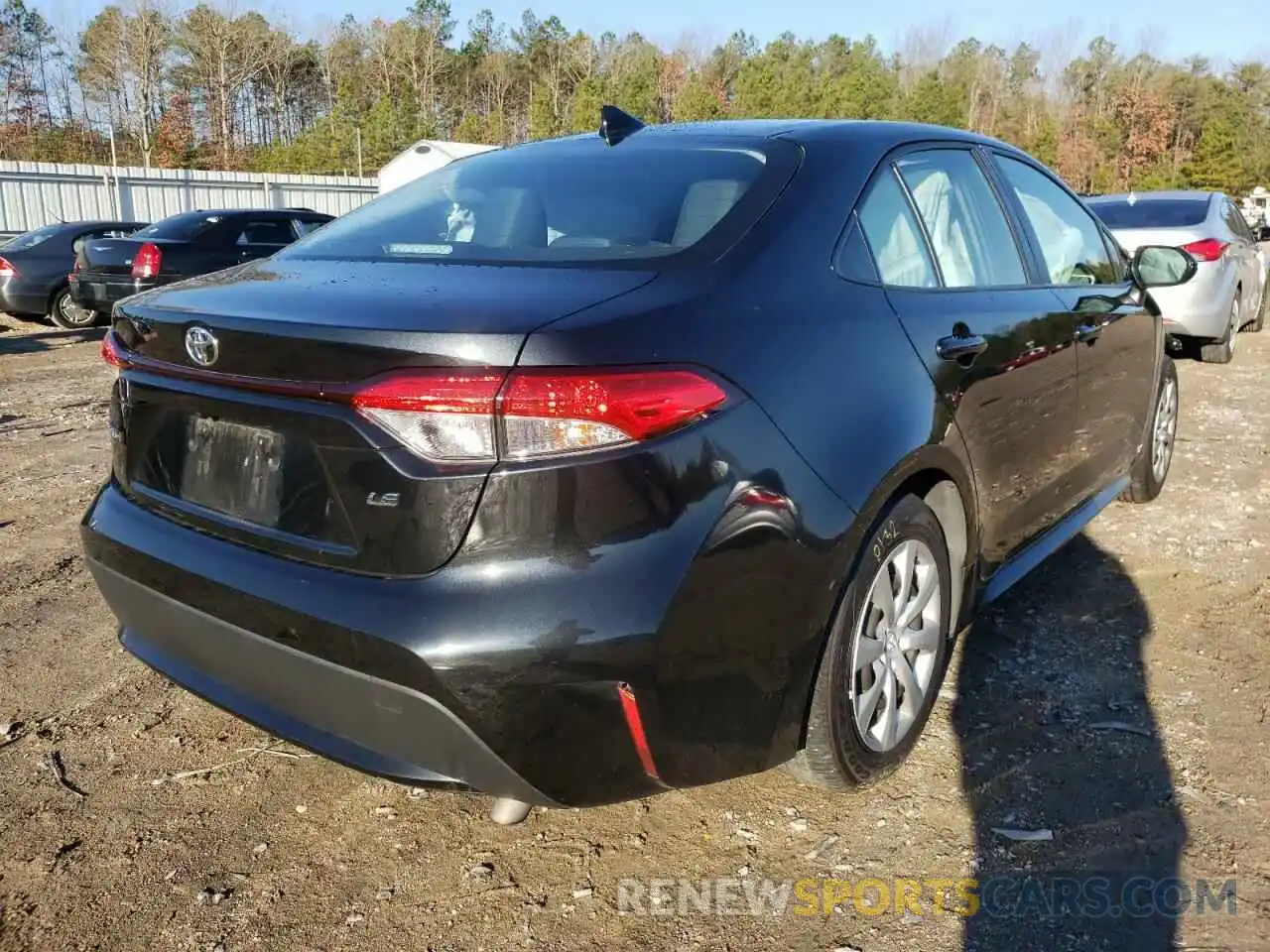 4 Photograph of a damaged car JTDEPRAE0LJ057314 TOYOTA COROLLA 2020