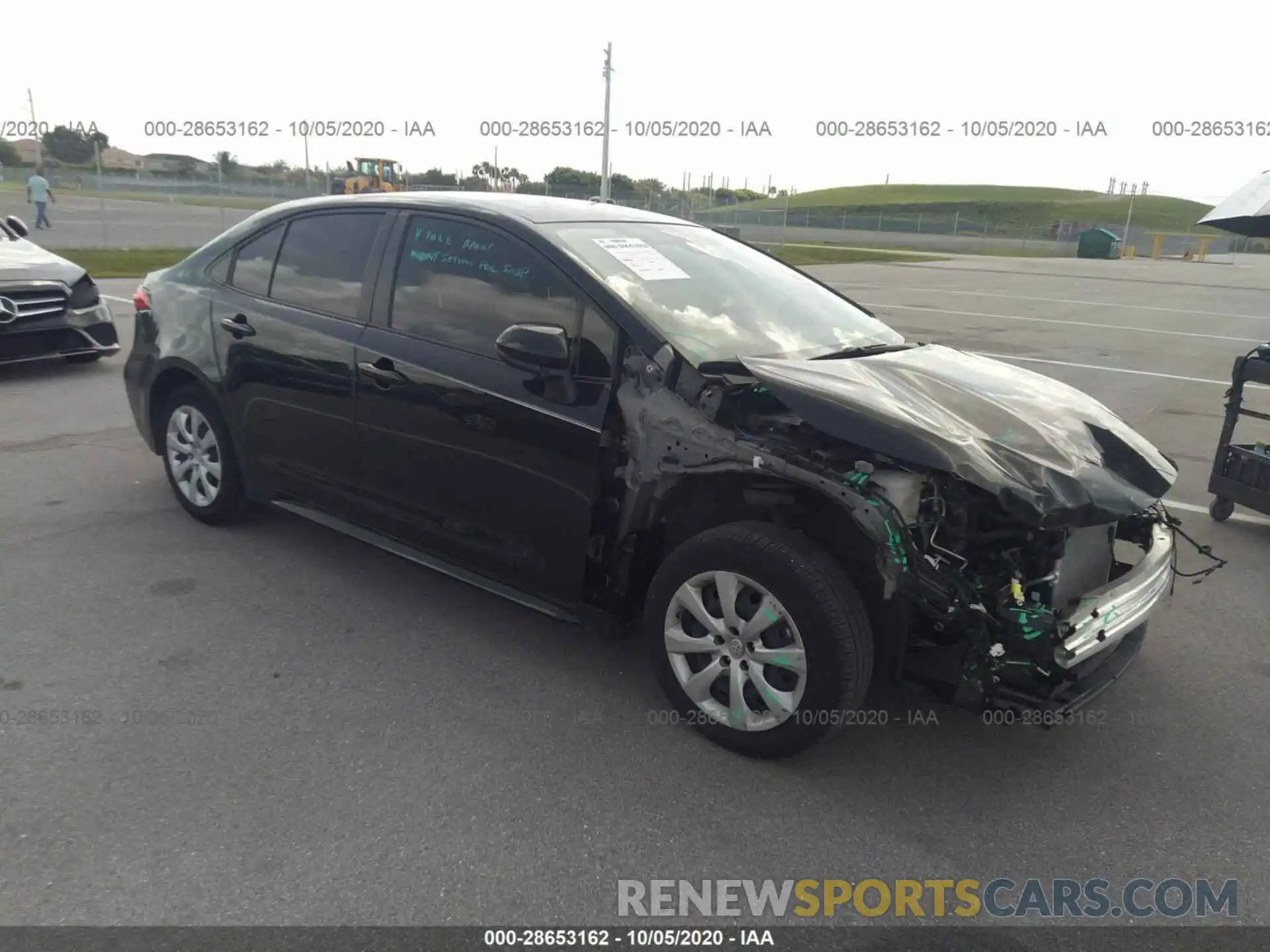 1 Photograph of a damaged car JTDEPRAE0LJ057653 TOYOTA COROLLA 2020