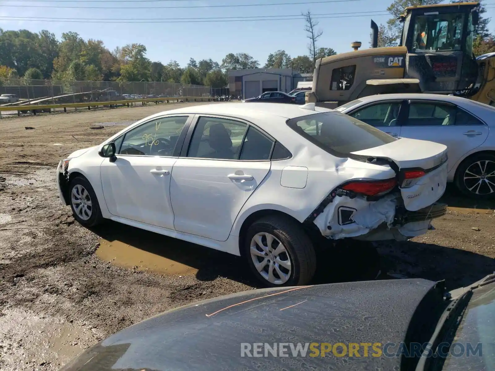 3 Photograph of a damaged car JTDEPRAE0LJ059015 TOYOTA COROLLA 2020