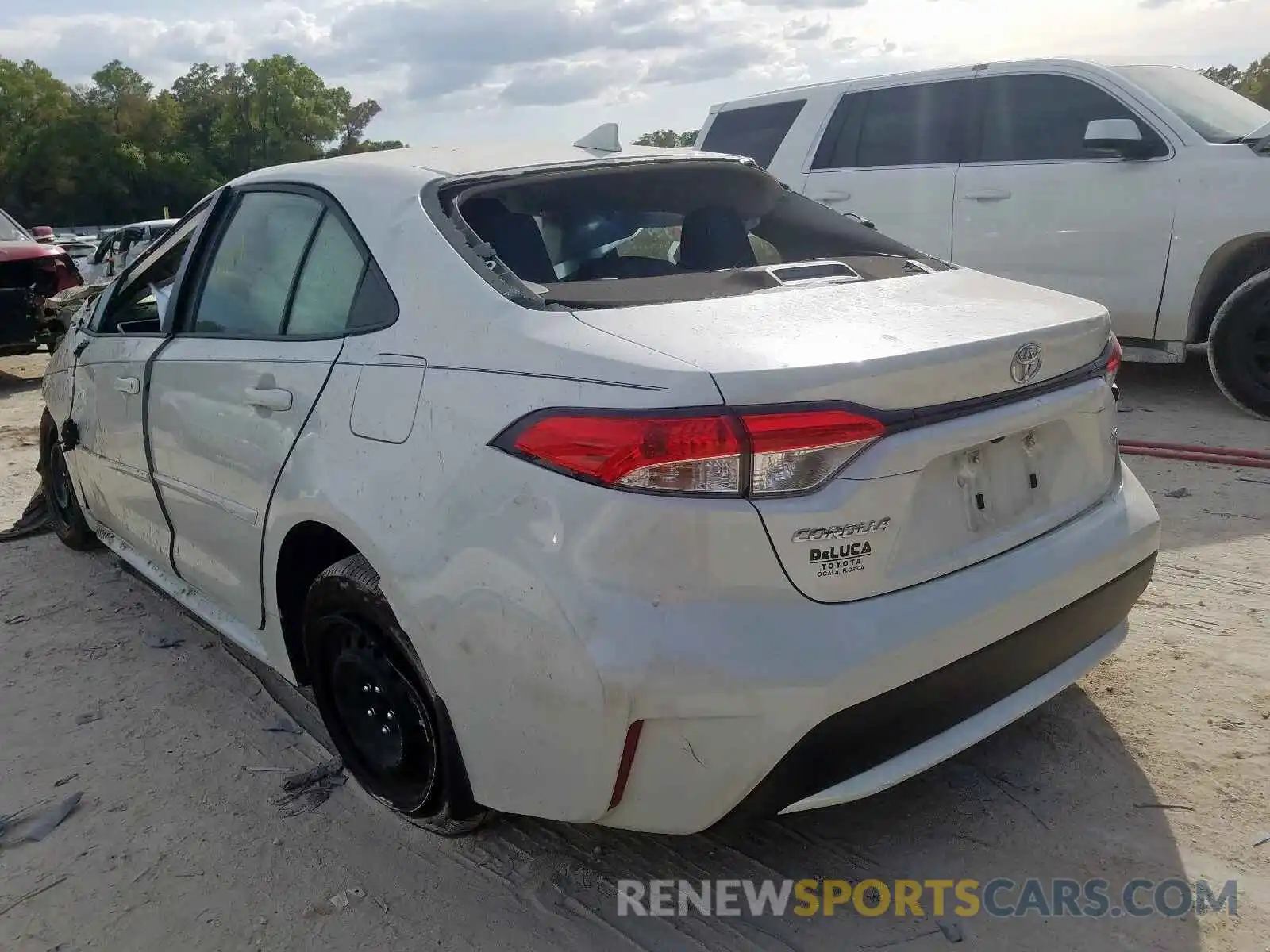 3 Photograph of a damaged car JTDEPRAE0LJ060777 TOYOTA COROLLA 2020