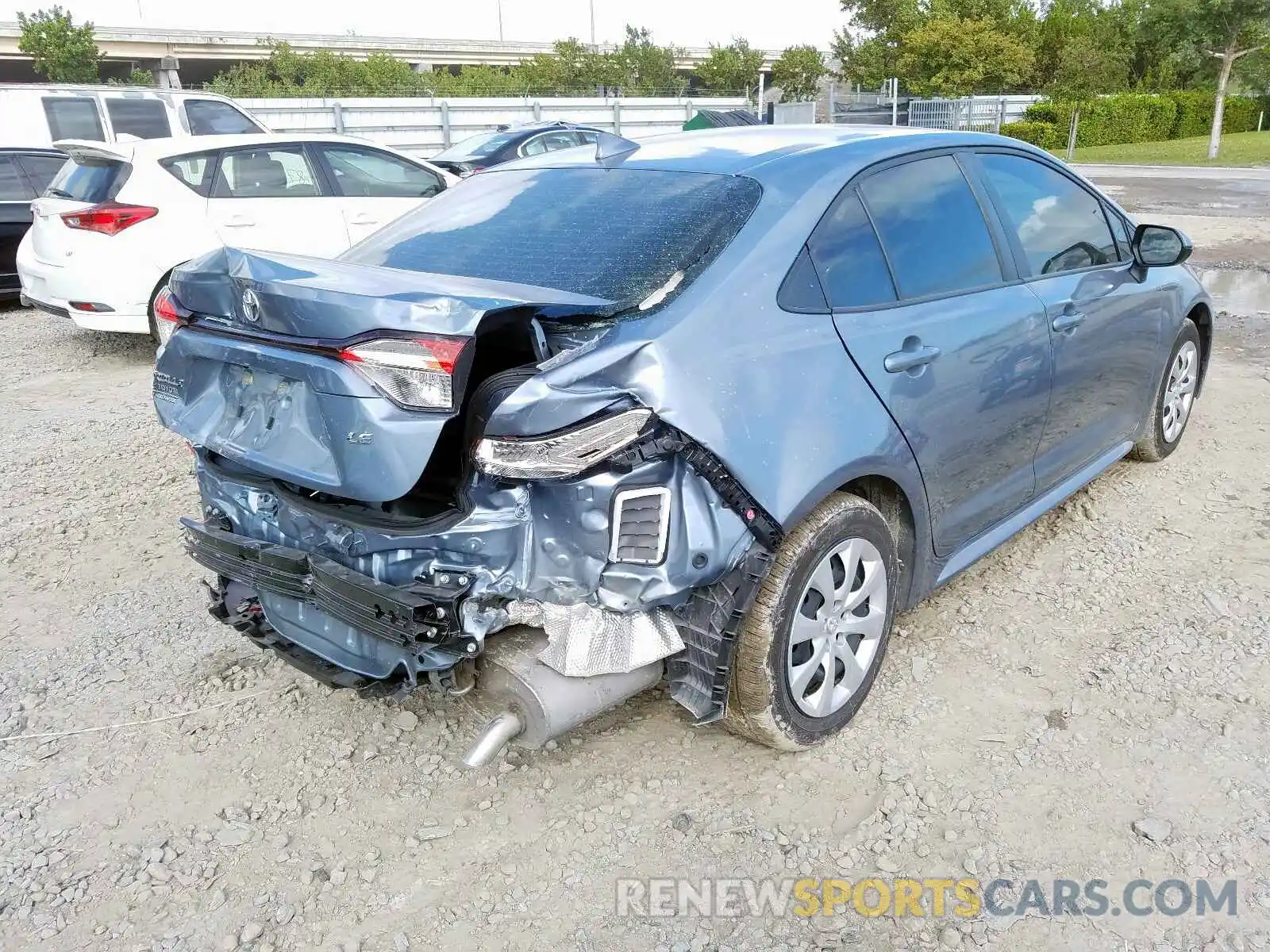 4 Photograph of a damaged car JTDEPRAE0LJ062254 TOYOTA COROLLA 2020