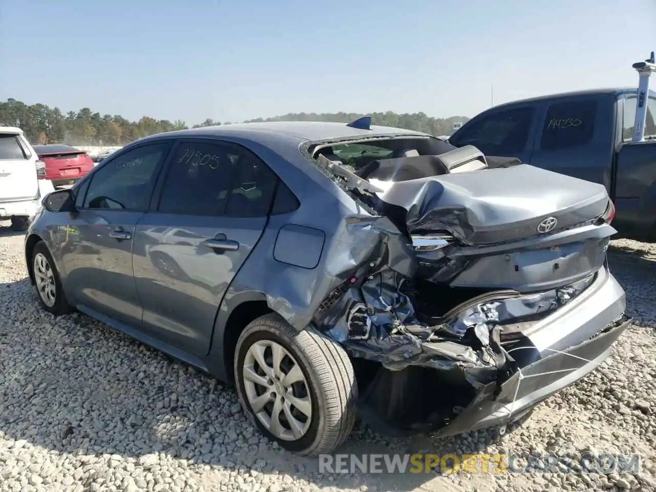 3 Photograph of a damaged car JTDEPRAE0LJ064750 TOYOTA COROLLA 2020