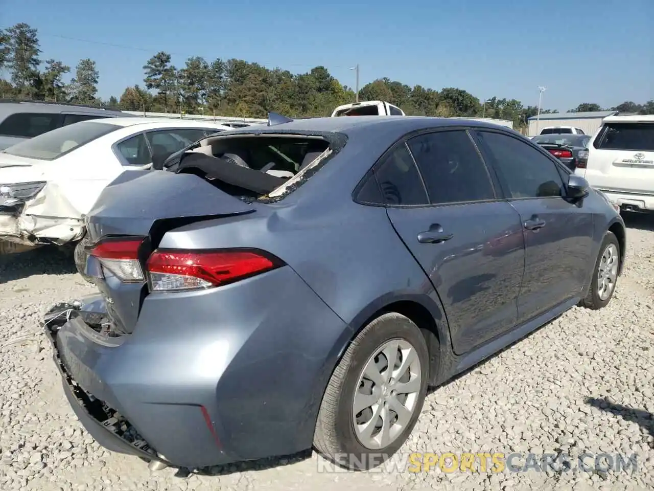 4 Photograph of a damaged car JTDEPRAE0LJ064750 TOYOTA COROLLA 2020